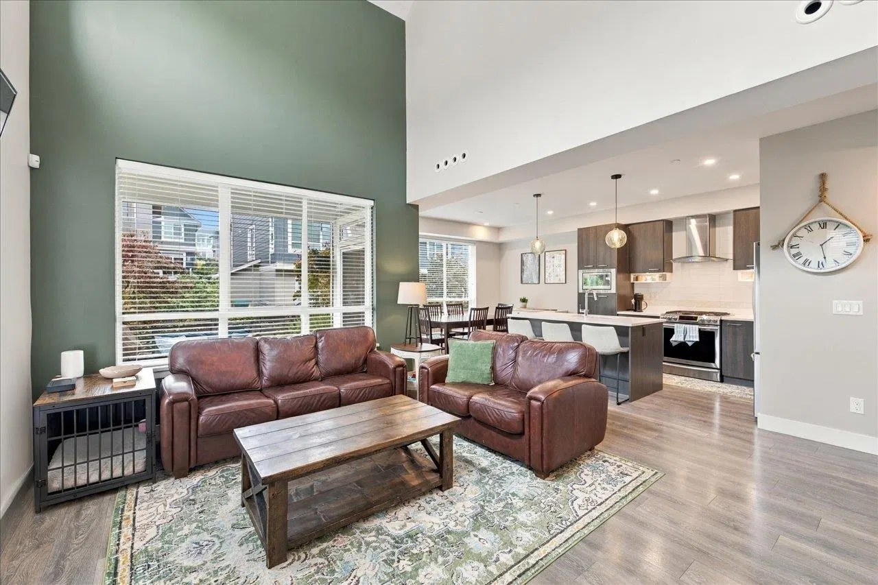 Photo 5 of 32 at #118 – 1894 Osprey Drive
