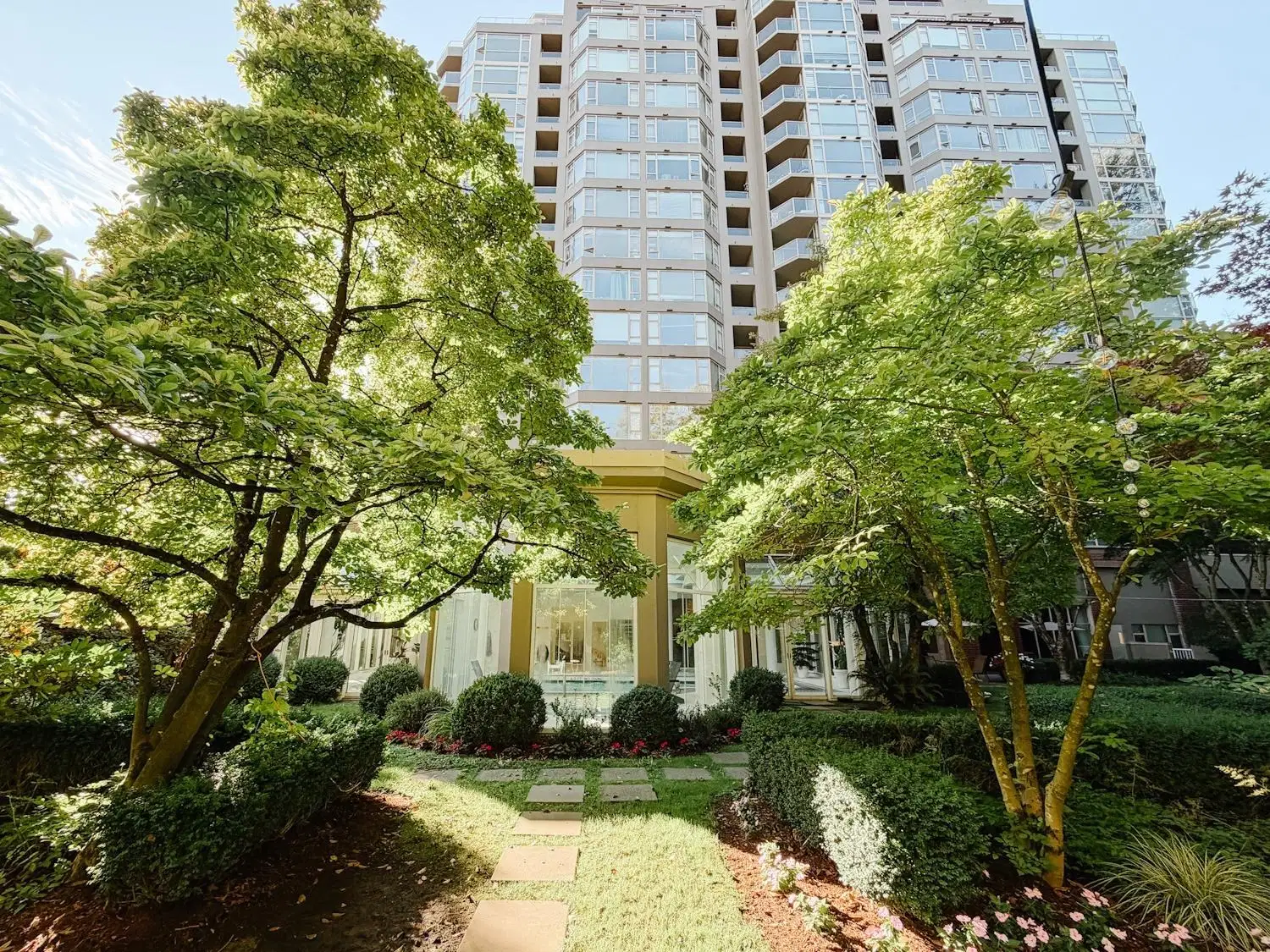 #312 – 1327 Keith Road