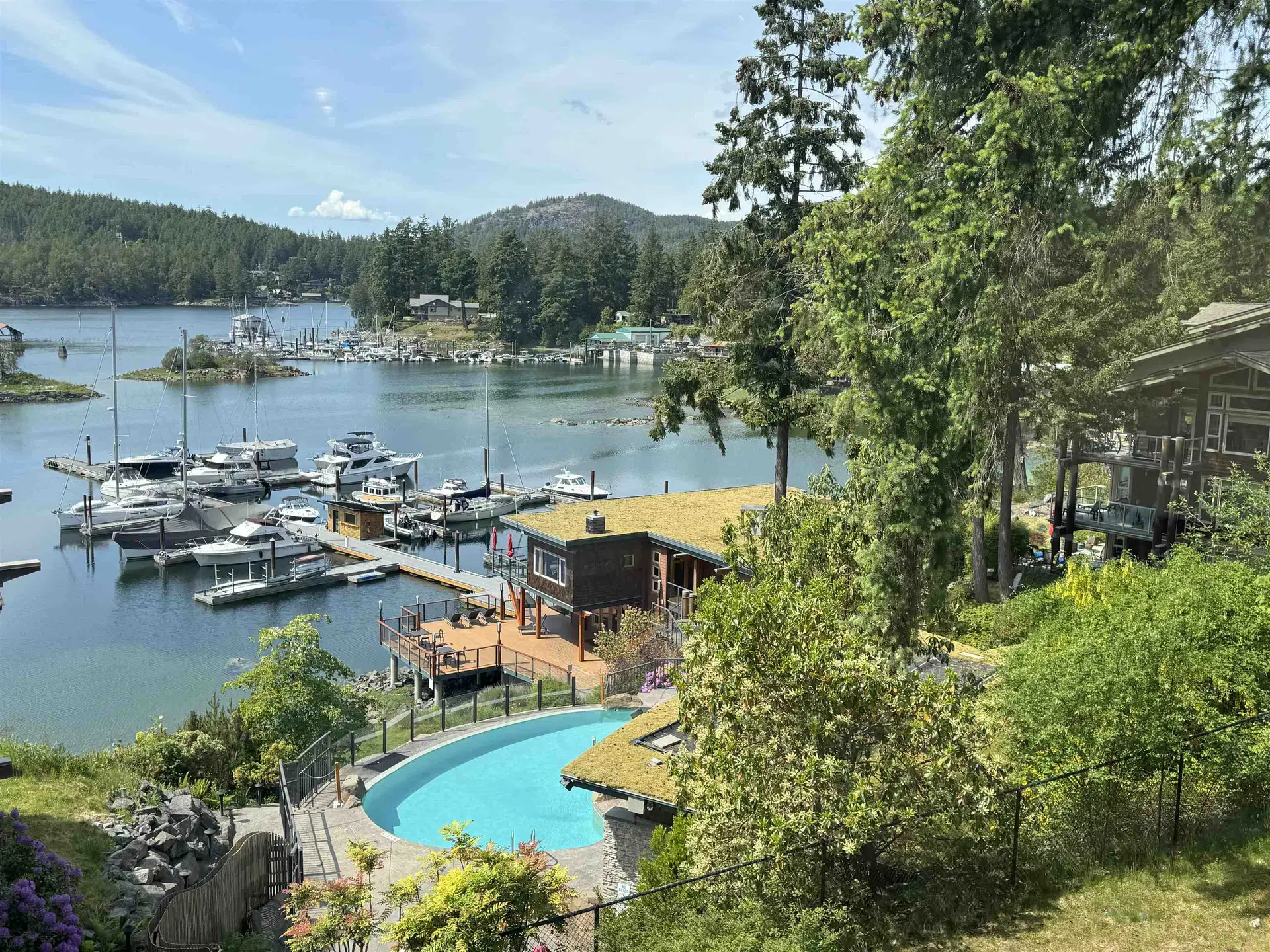 #12B – 12849 Lagoon Road