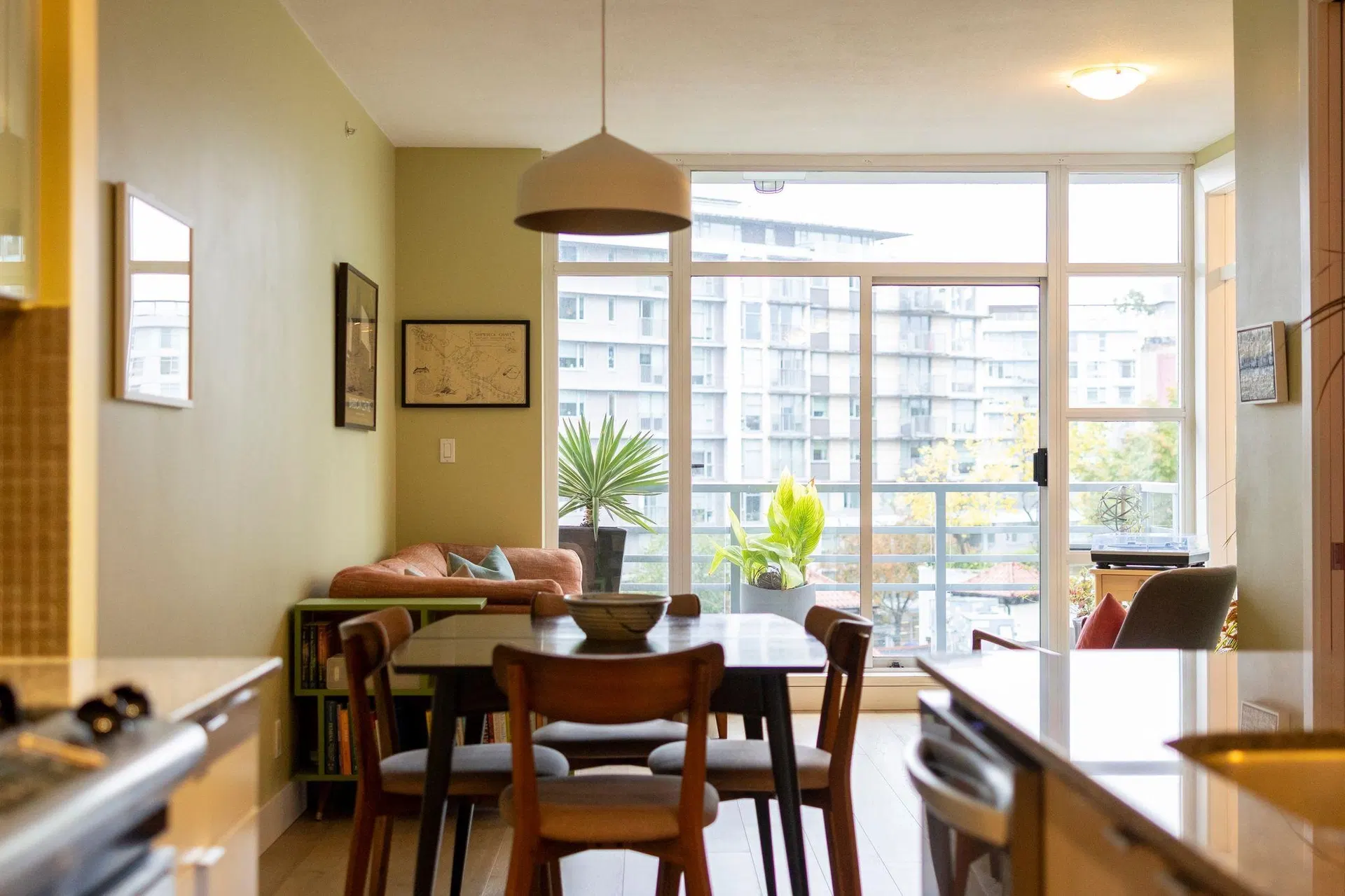 Photo 5 of 33 at #510 – 298 E 11th Avenue