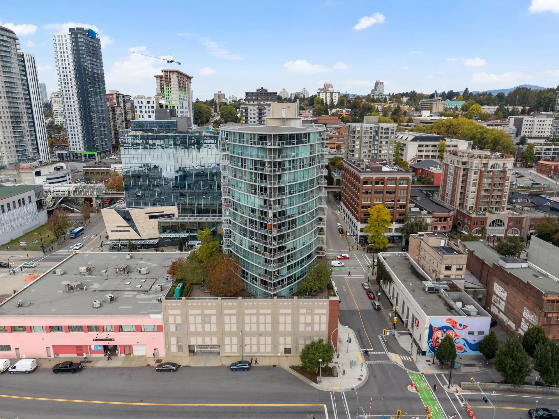 Photo 3 of 36 at #1809 – 14 Begbie Street
