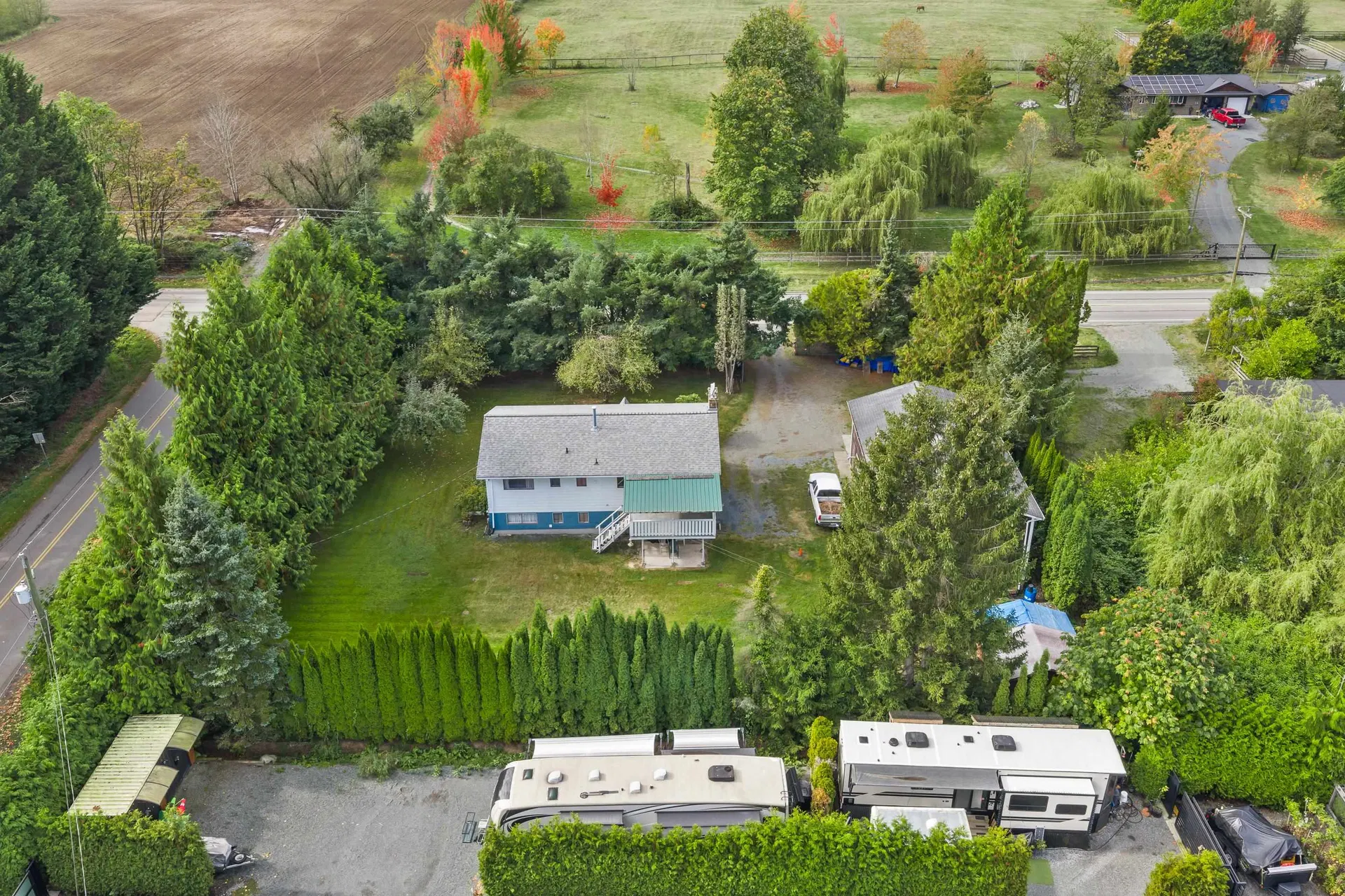 Photo 5 of 40 at 3620 256 Street