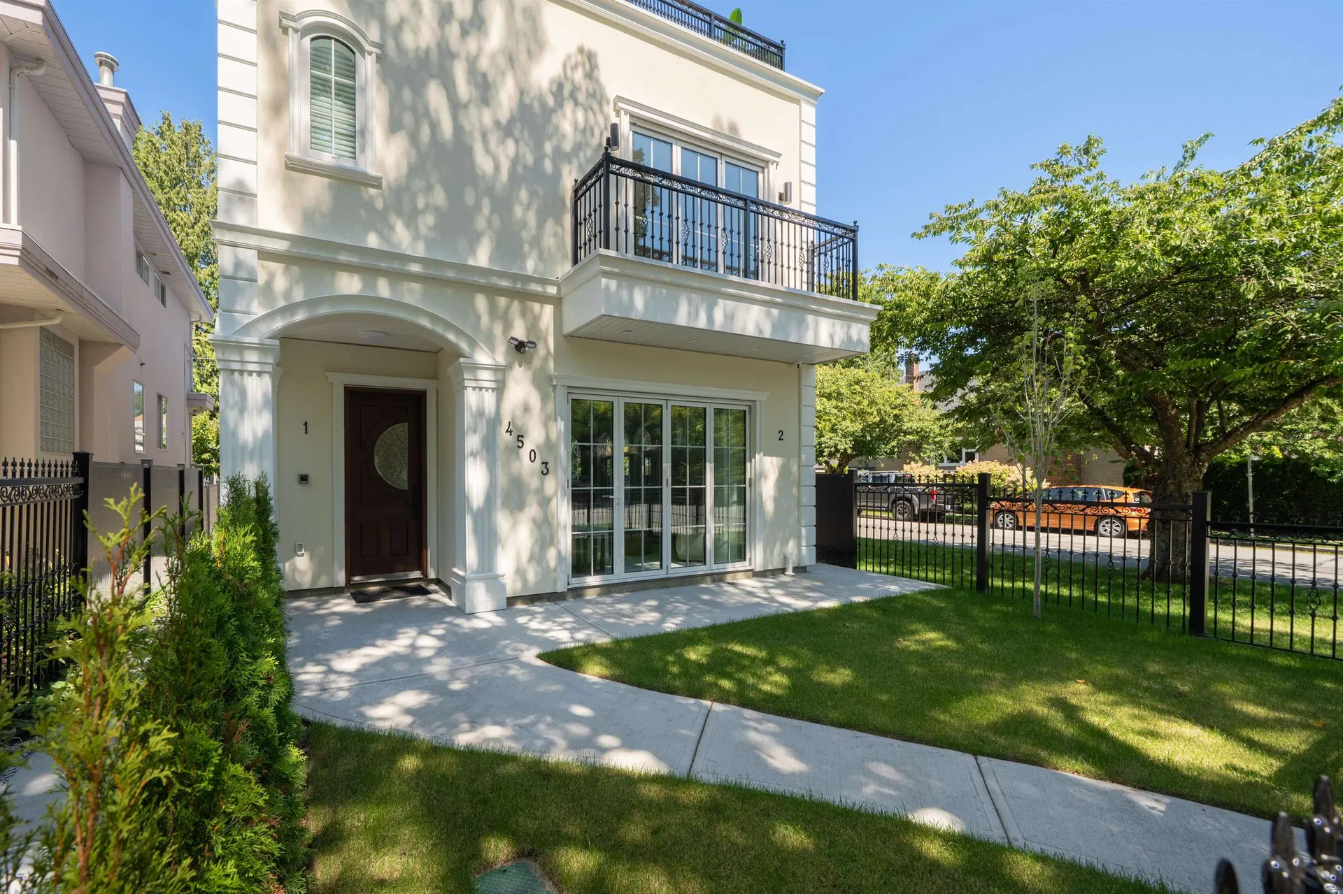 Photo 3 of 31 at #1 – 4503 W 15th Avenue