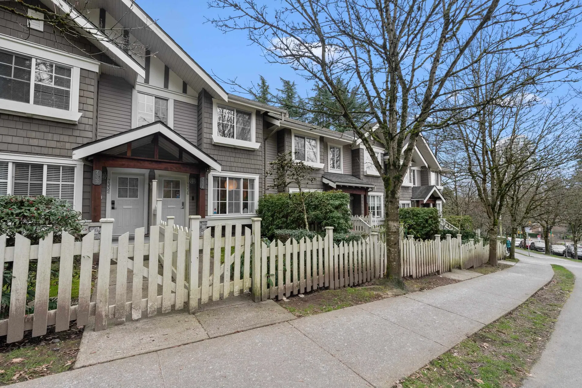 Photo 1 of 28 at 7336 Salisbury Avenue