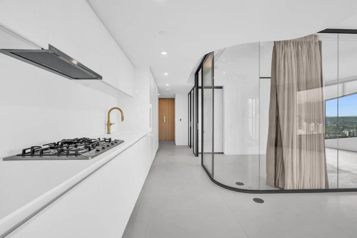 Photo 2 of 20 at #23xx – 1033 Nelson Street