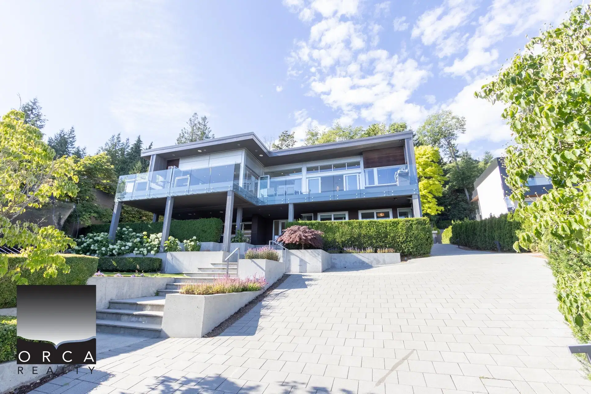 3305 Westmount Road