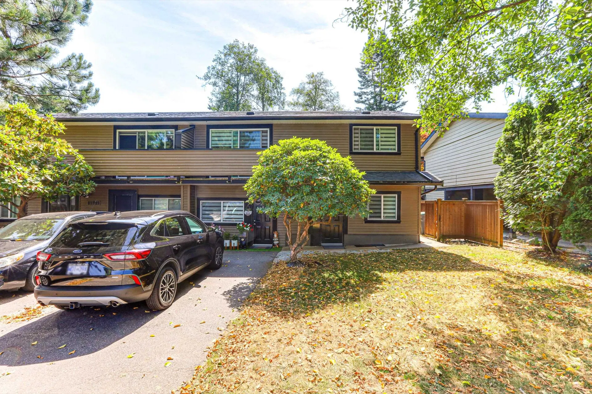 Photo 2 of 29 at 15720 Aster Road