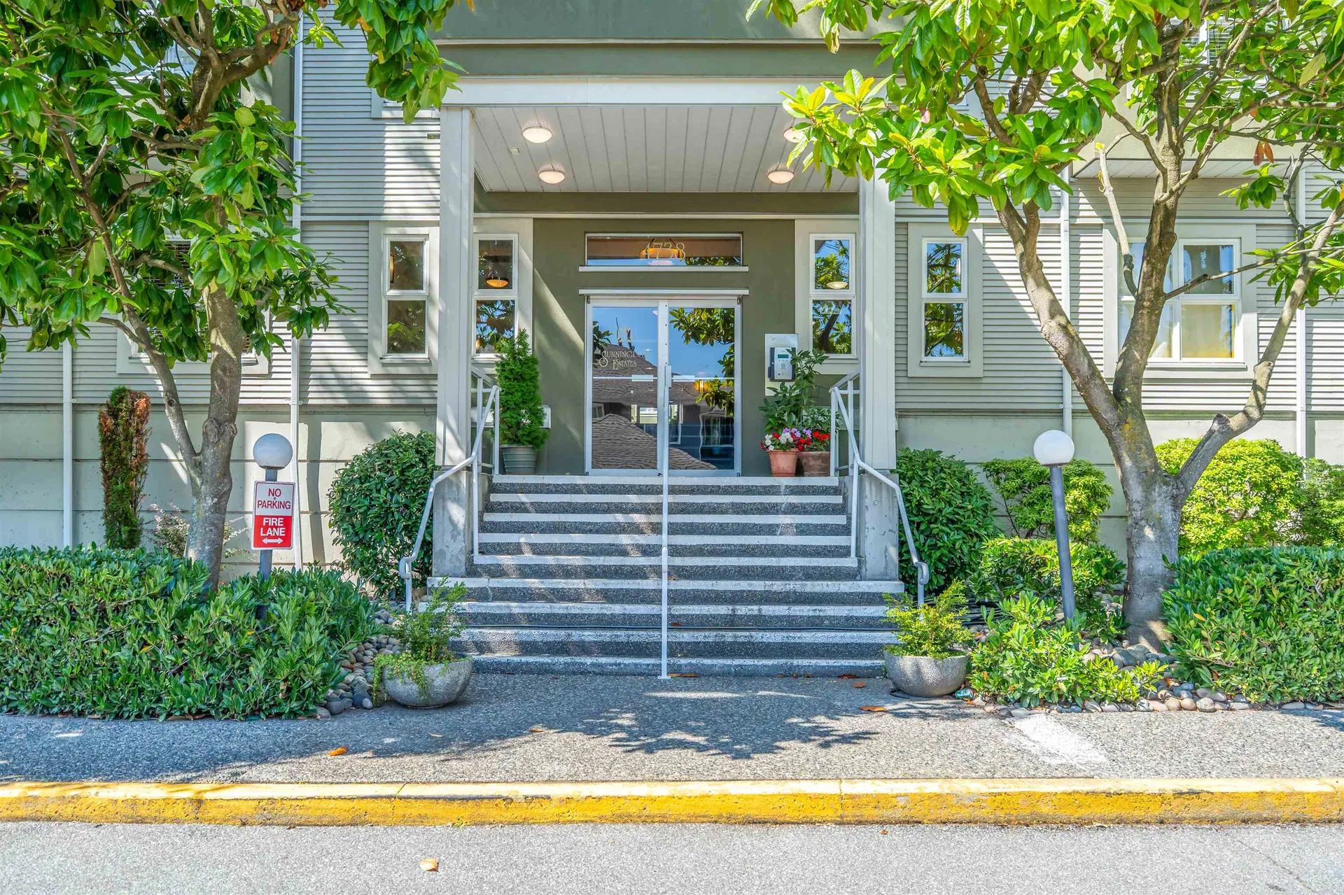 Photo 3 of 30 at #212 – 4738 53 Street