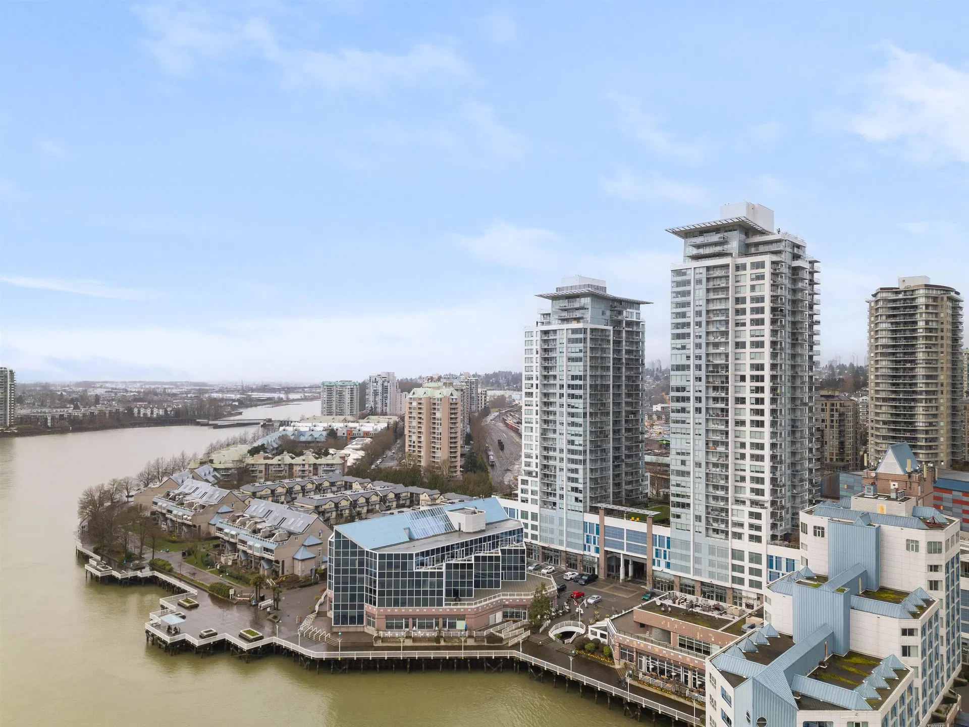 #1803 – 988 Quayside Drive