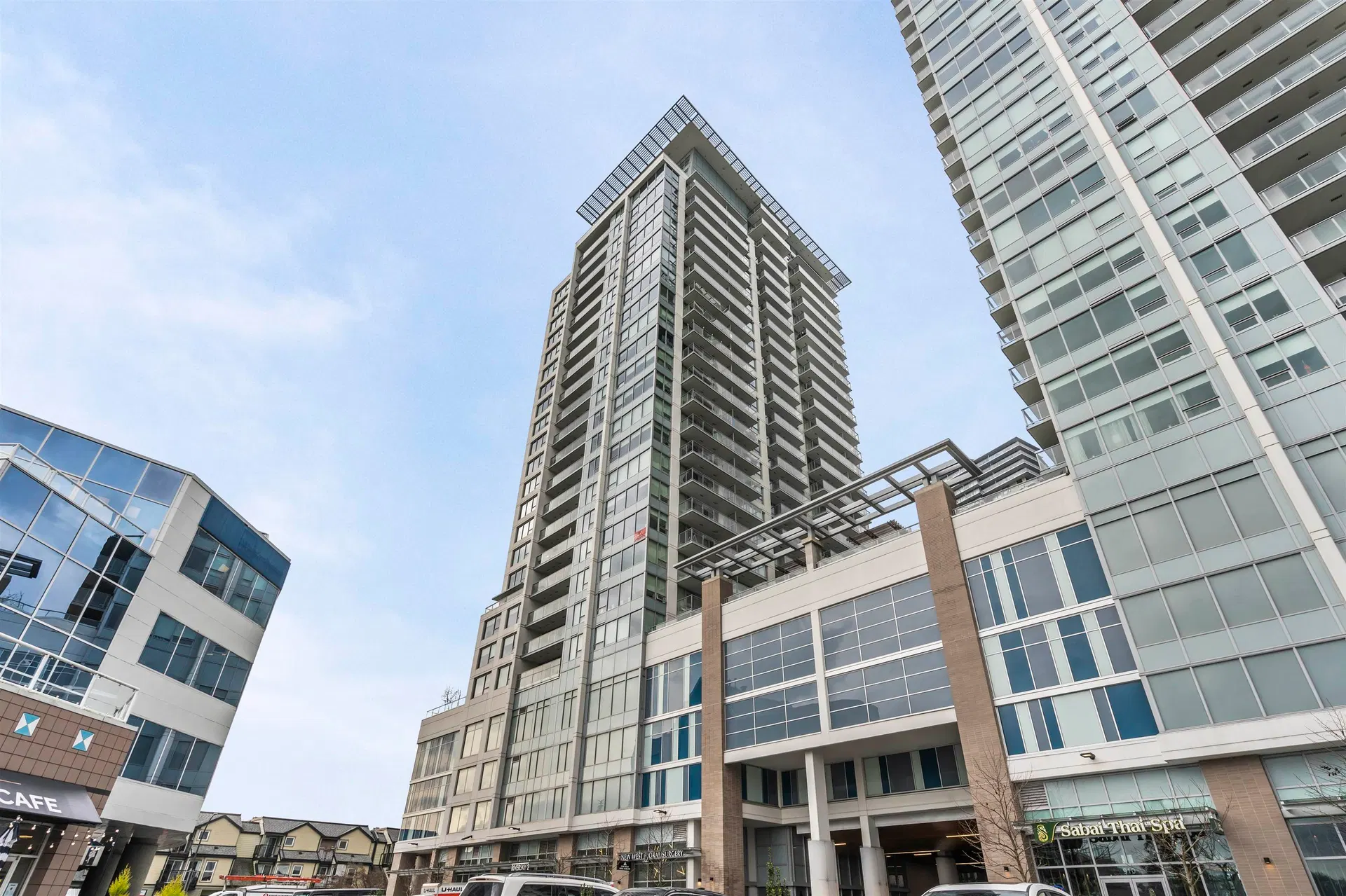 Photo 2 of 17 at #1803 – 988 Quayside Drive