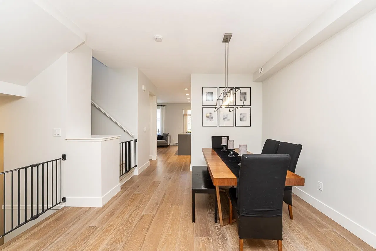 Photo 5 of 40 at #85 – 3306 Princeton Avenue