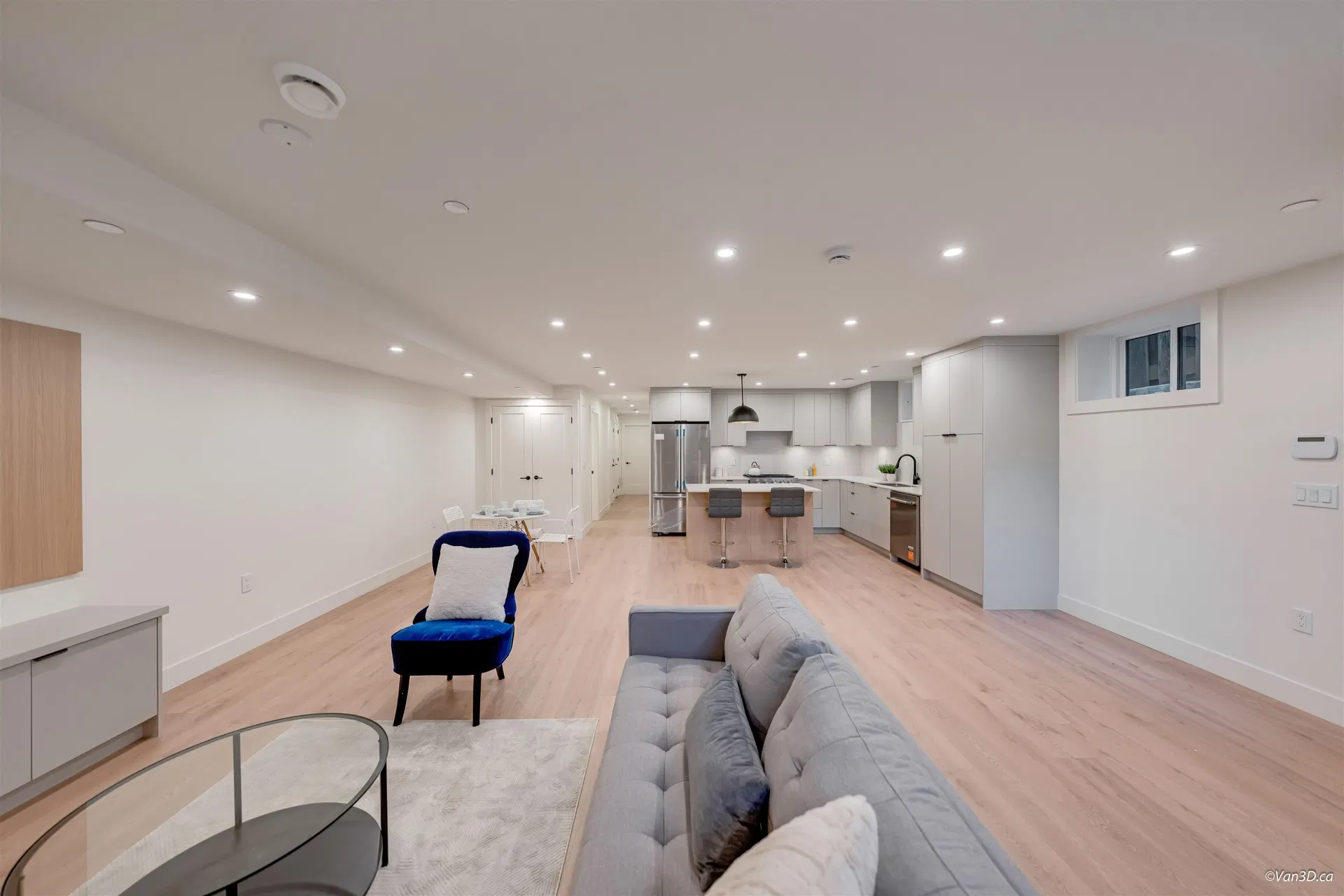 Photo 2 of 19 at #1 – 6136 Irmin Street