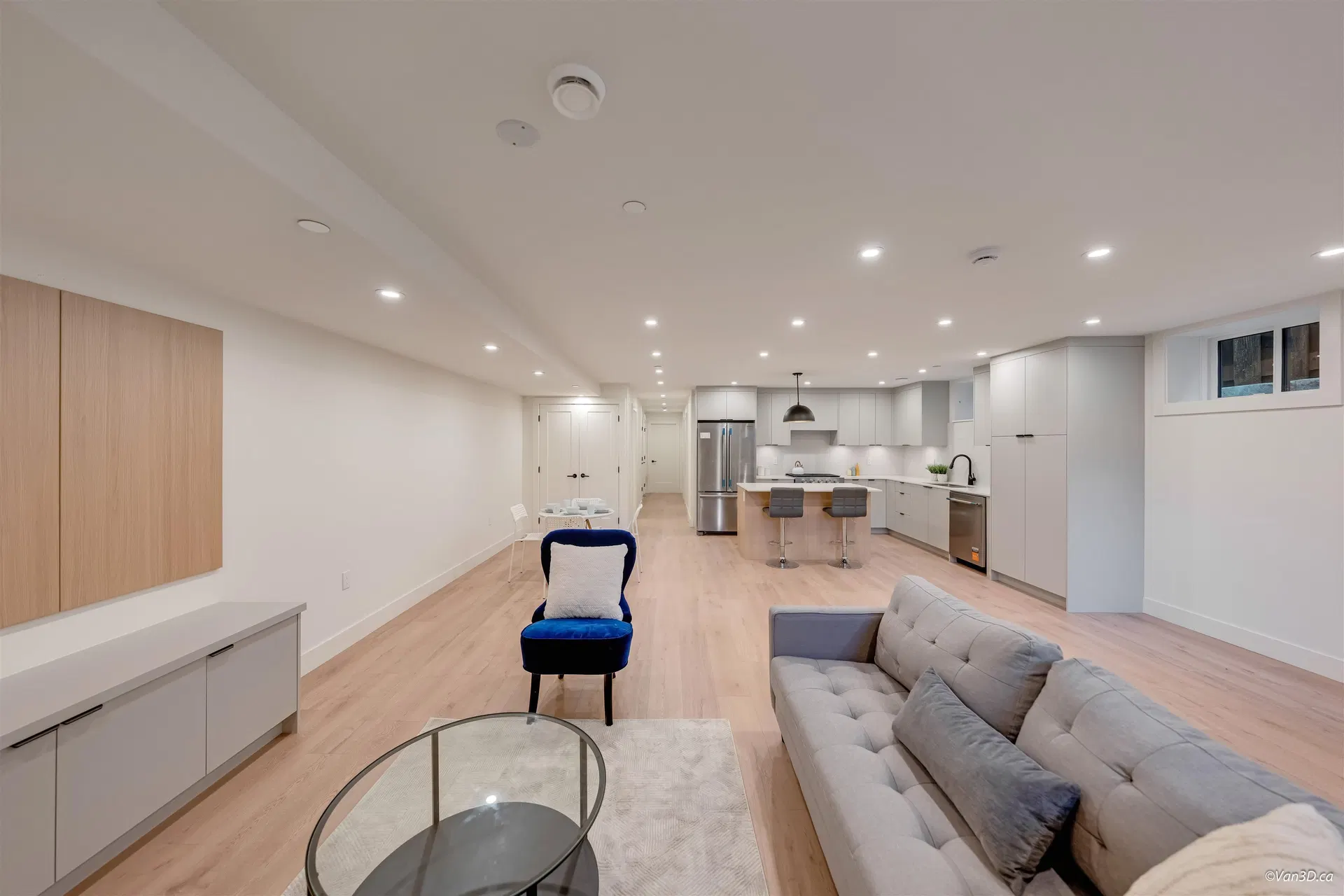 Photo 3 of 19 at #1 – 6136 Irmin Street