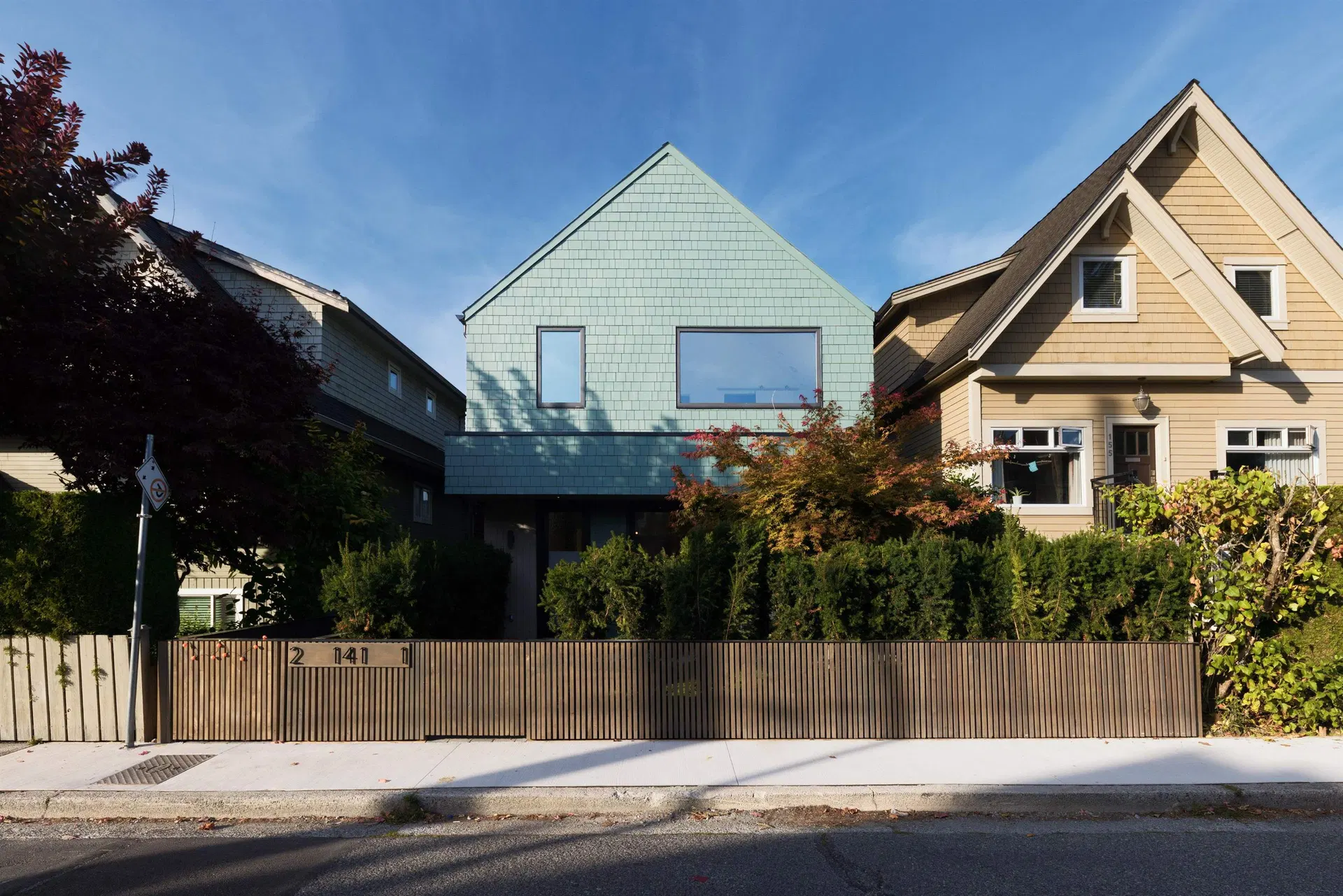 Photo 2 of 36 at #1 – 141 E 22nd Avenue