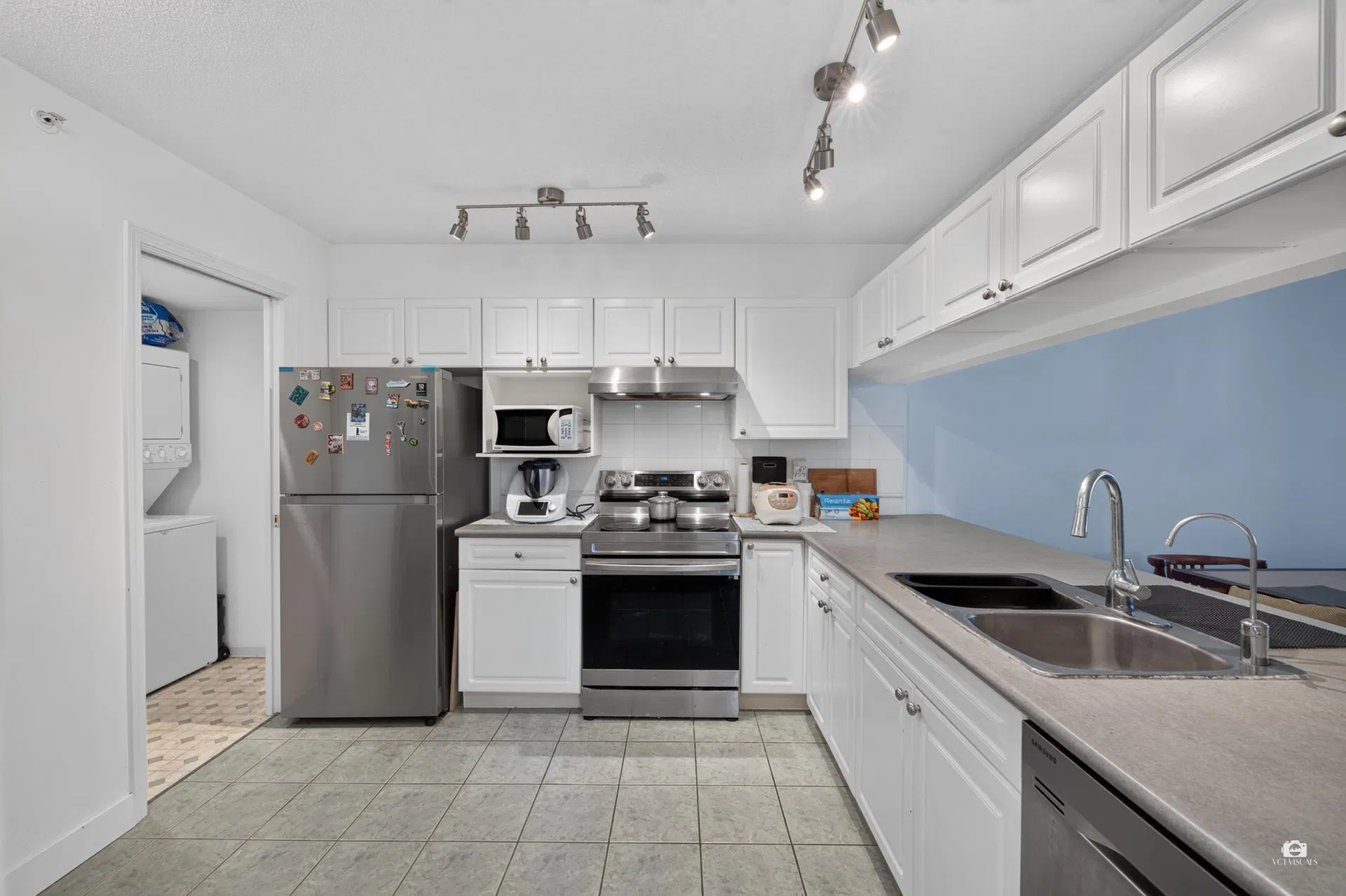 Photo 5 of 26 at #109 – 5860 Dover Crescent