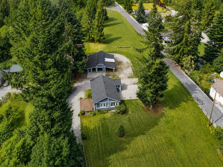 Photo 1 of 39 at 33625 Ferndale Avenue