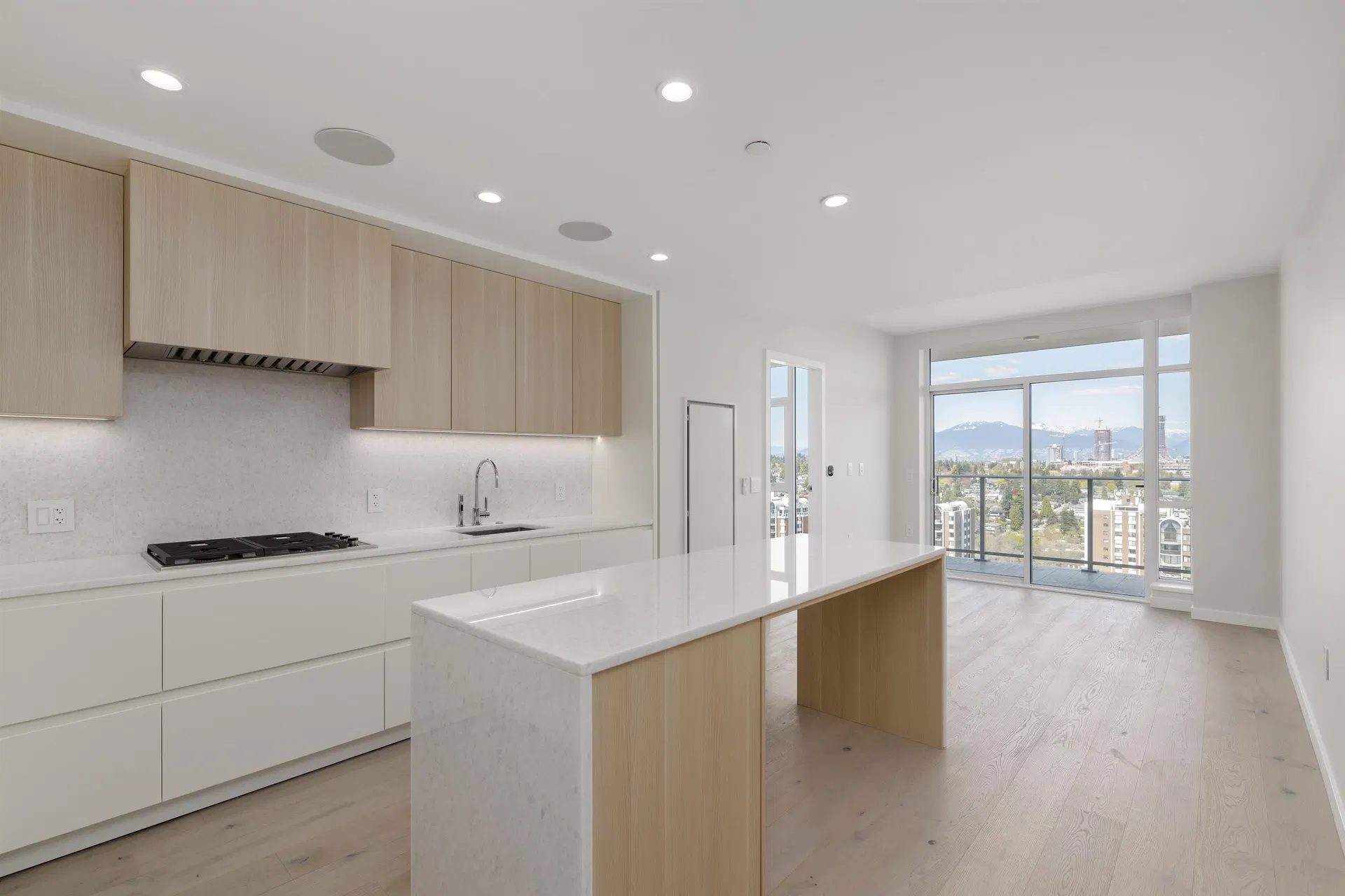 Photo 3 of 16 at #2601 – 7433 Cambie Street