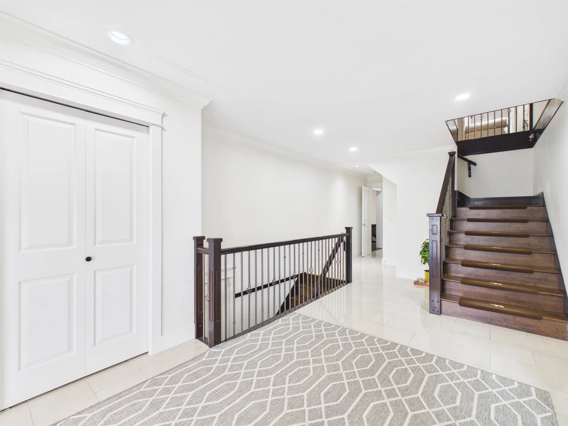 Photo 5 of 40 at 325A Fenton Street