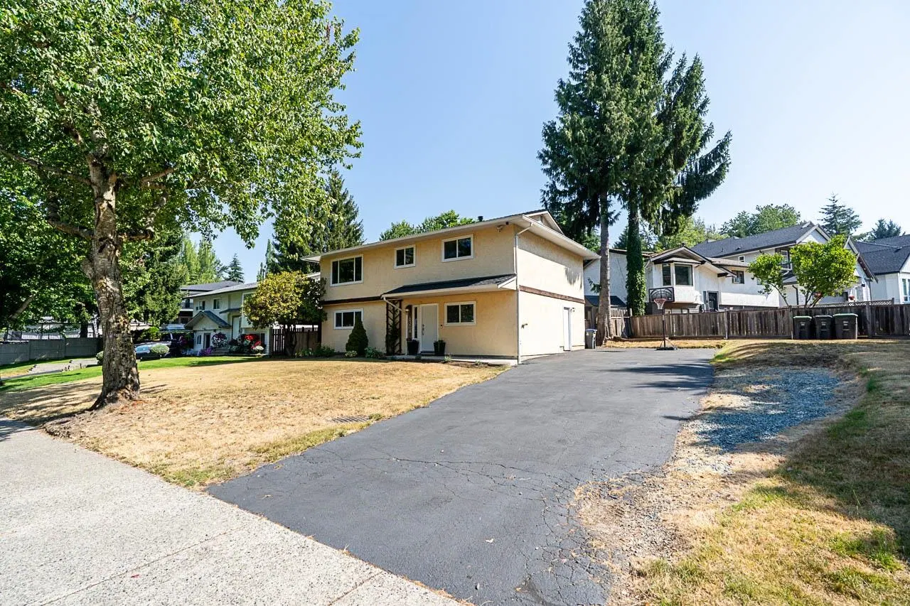 Photo 1 of 33 at 6304 Sundance Drive