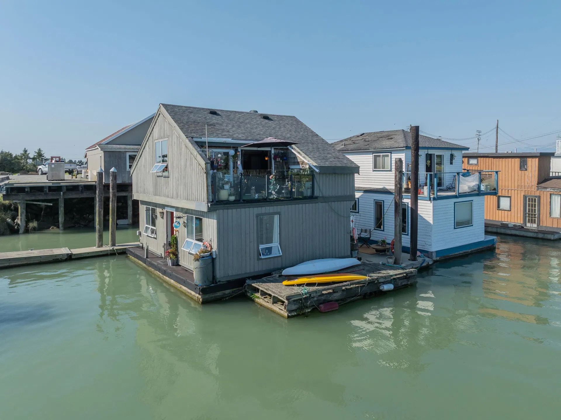 Photo 1 of 38 at #12 – 3350 Westham Island Road