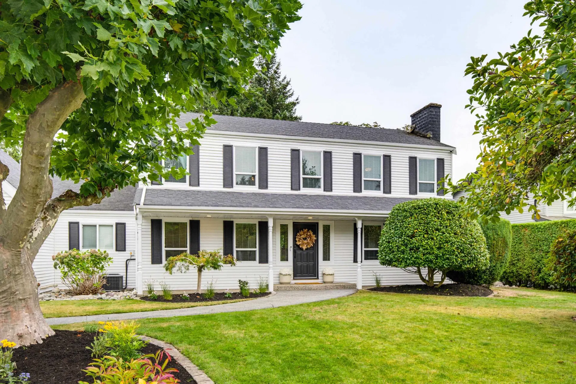 Photo 3 of 40 at 5740 244b Street