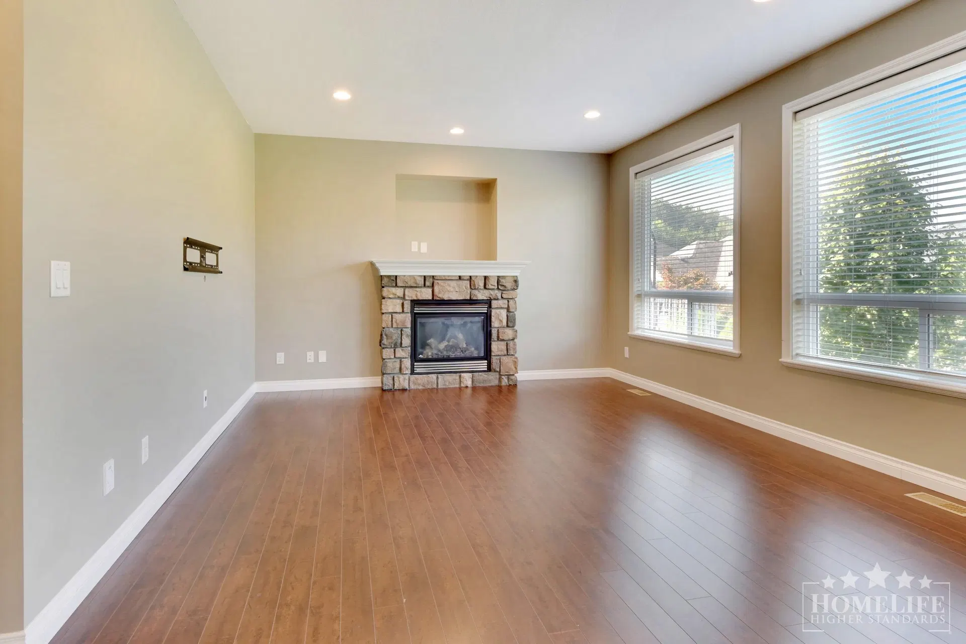 Photo 2 of 22 at Upper House – 47393 Macswan Drive