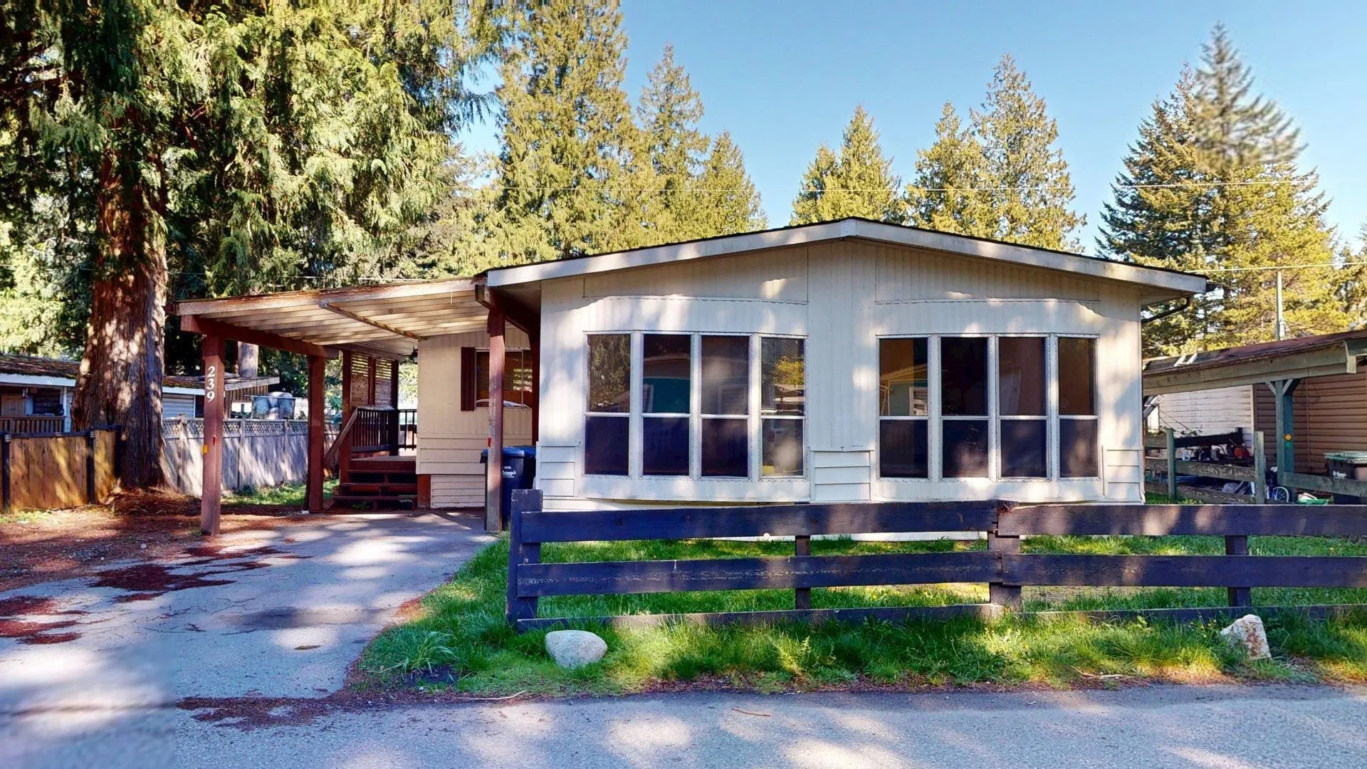 Photo 1 of 29 at #239 – 1830 Mamquam Road