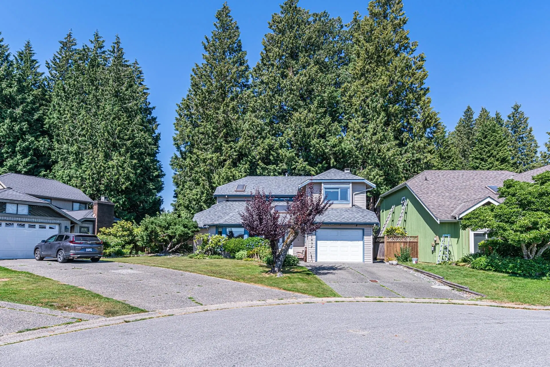 Photo 2 of 27 at 11837 Woodlynn Court