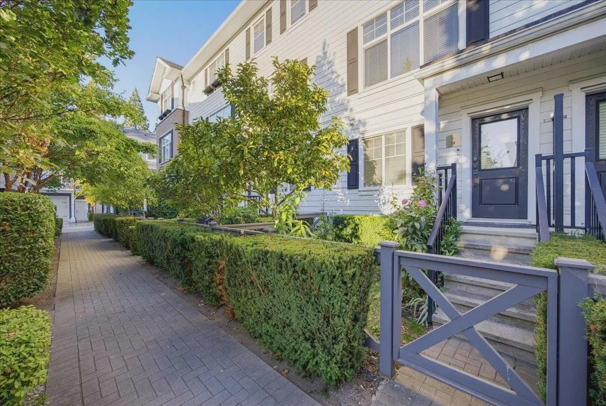 Photo 1 of 26 at #19 – 16458 23a Avenue