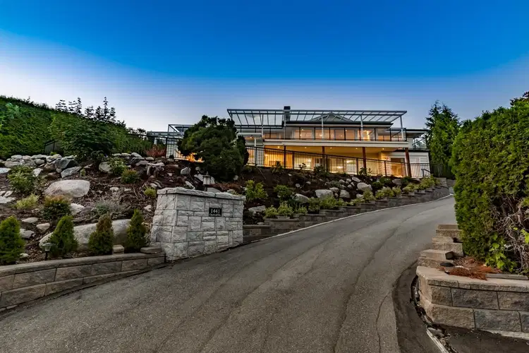 1441 Chartwell Drive