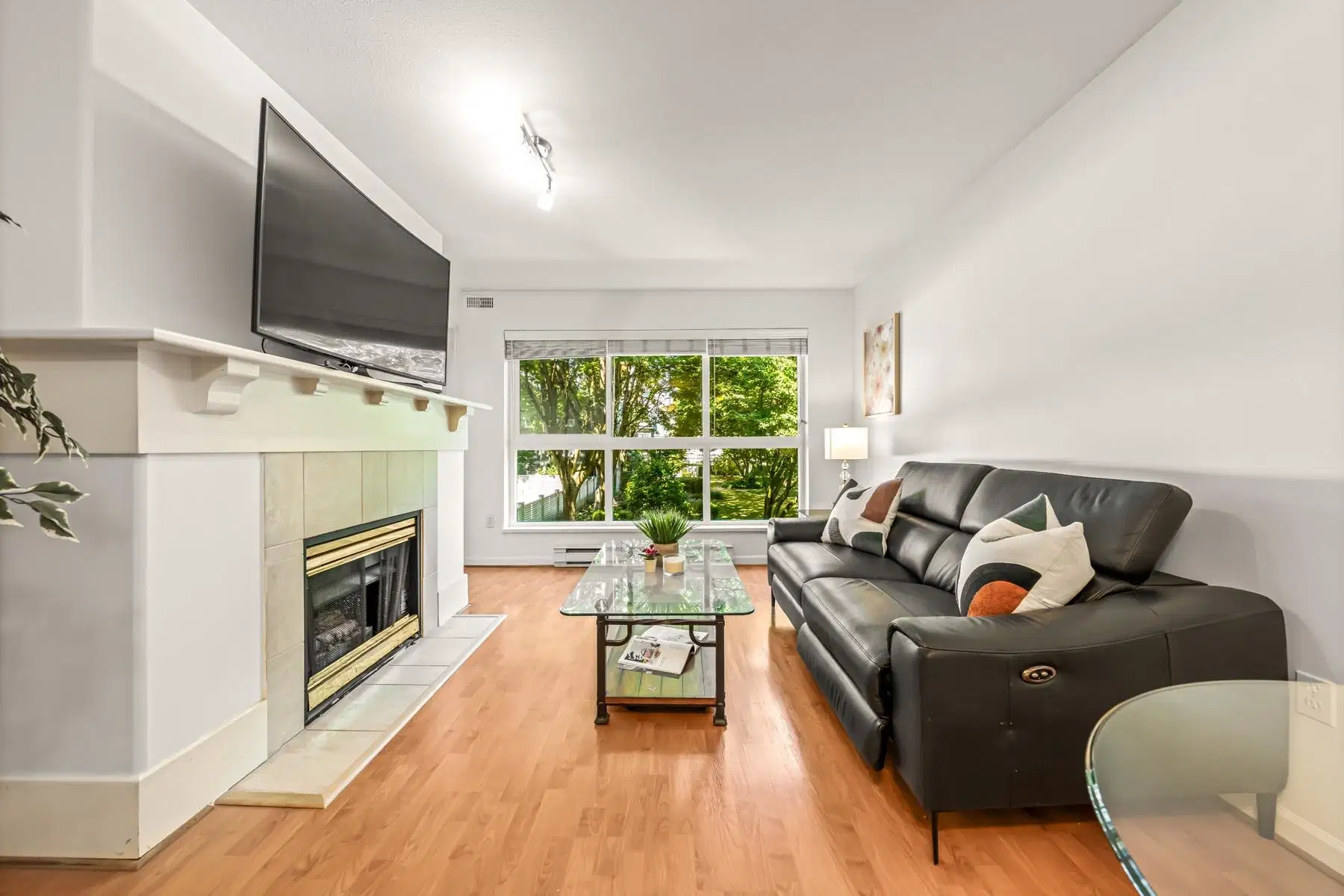 #205 – 5900 Dover Crescent