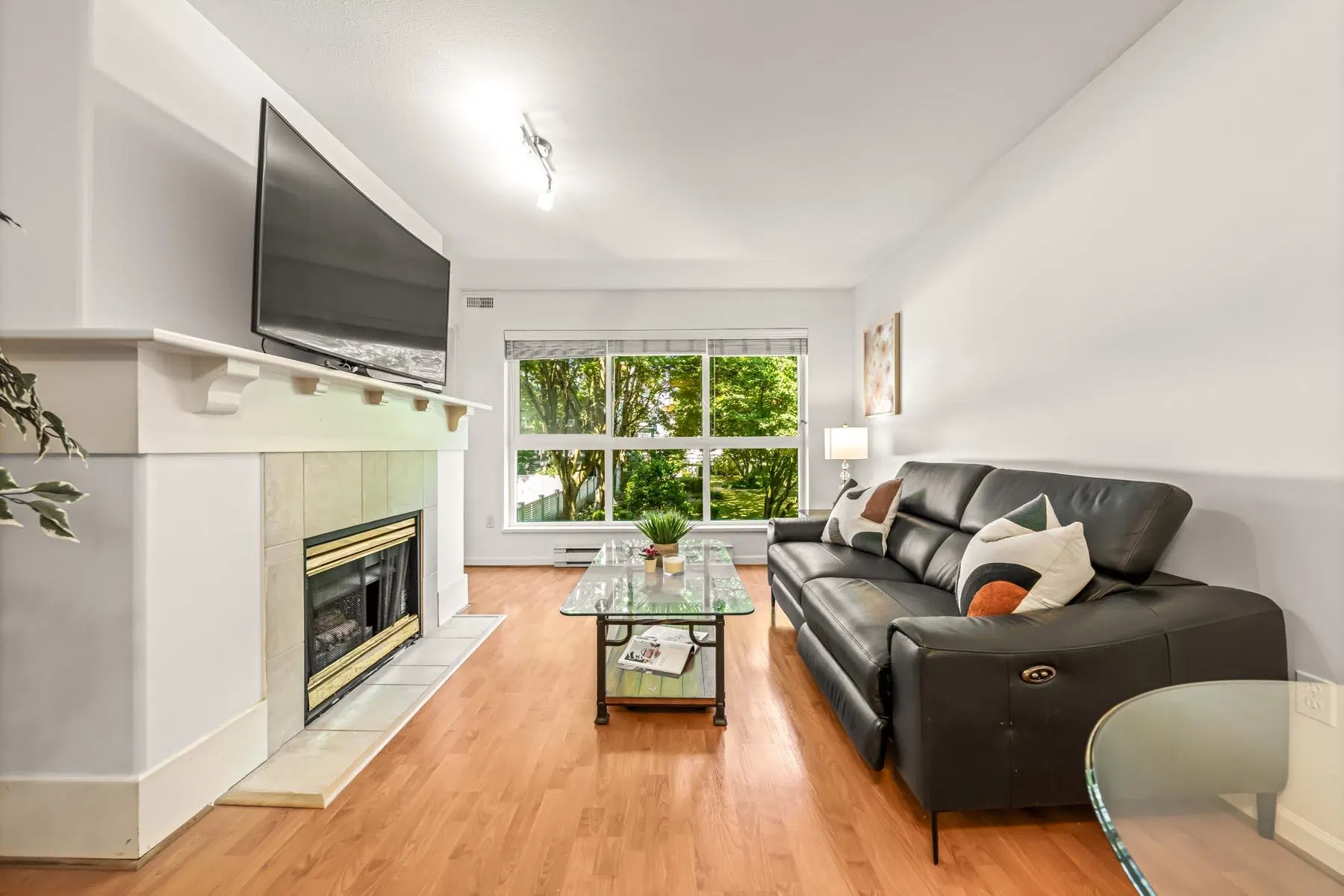 #205 – 5900 Dover Crescent