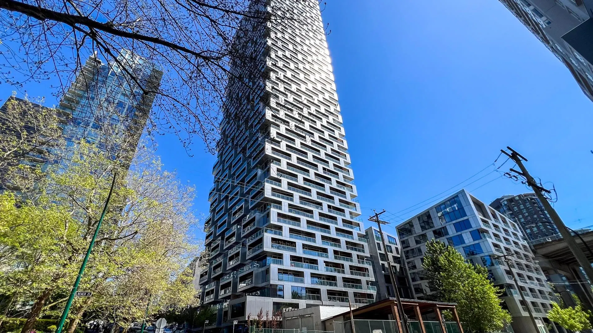 #3007 – 1480 Howe Street