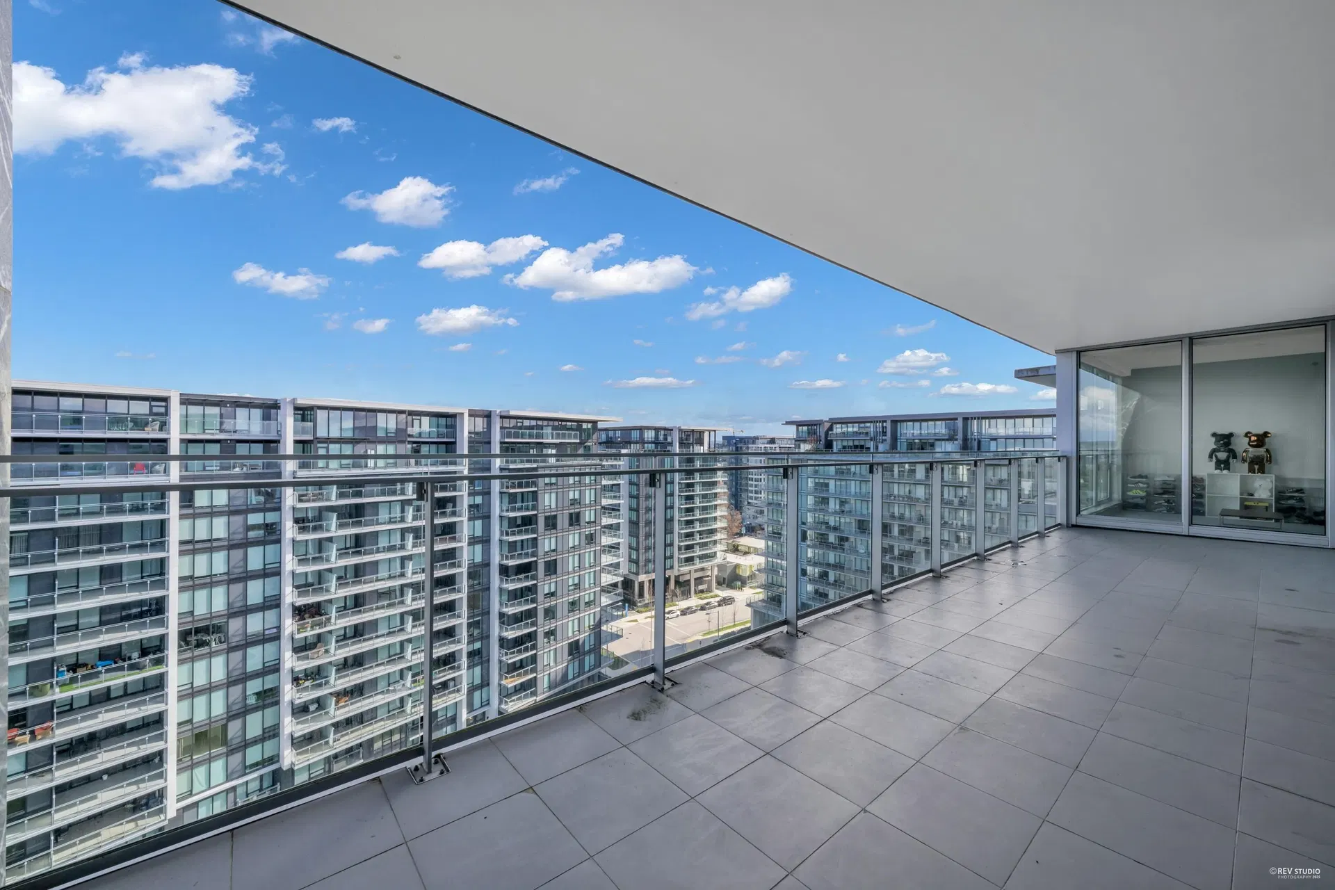 Photo 5 of 37 at #1302 – 6633 Pearson Way