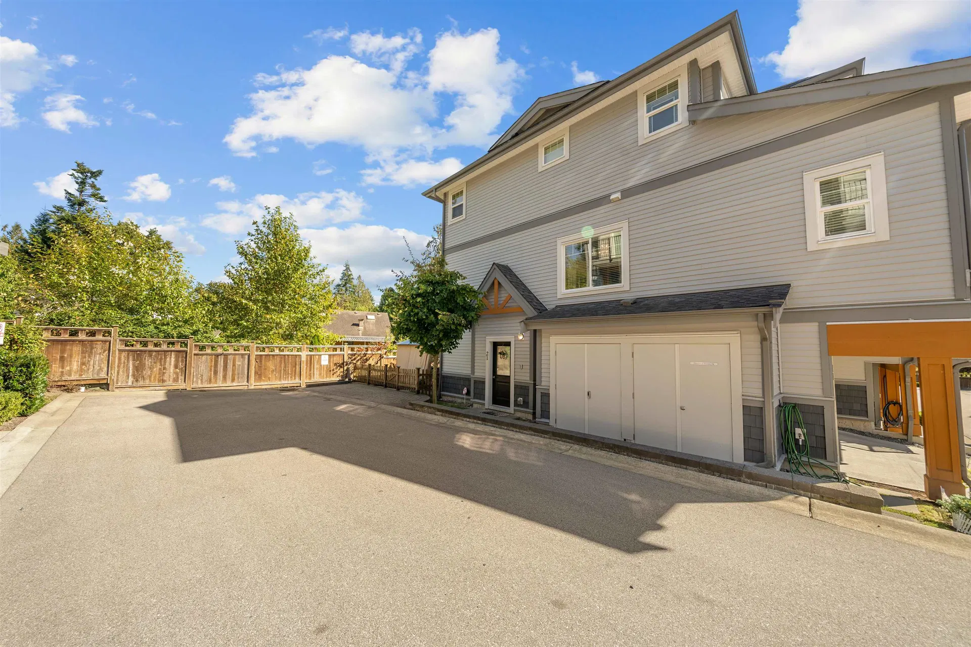 Photo 3 of 33 at #21 – 22810 113 Avenue
