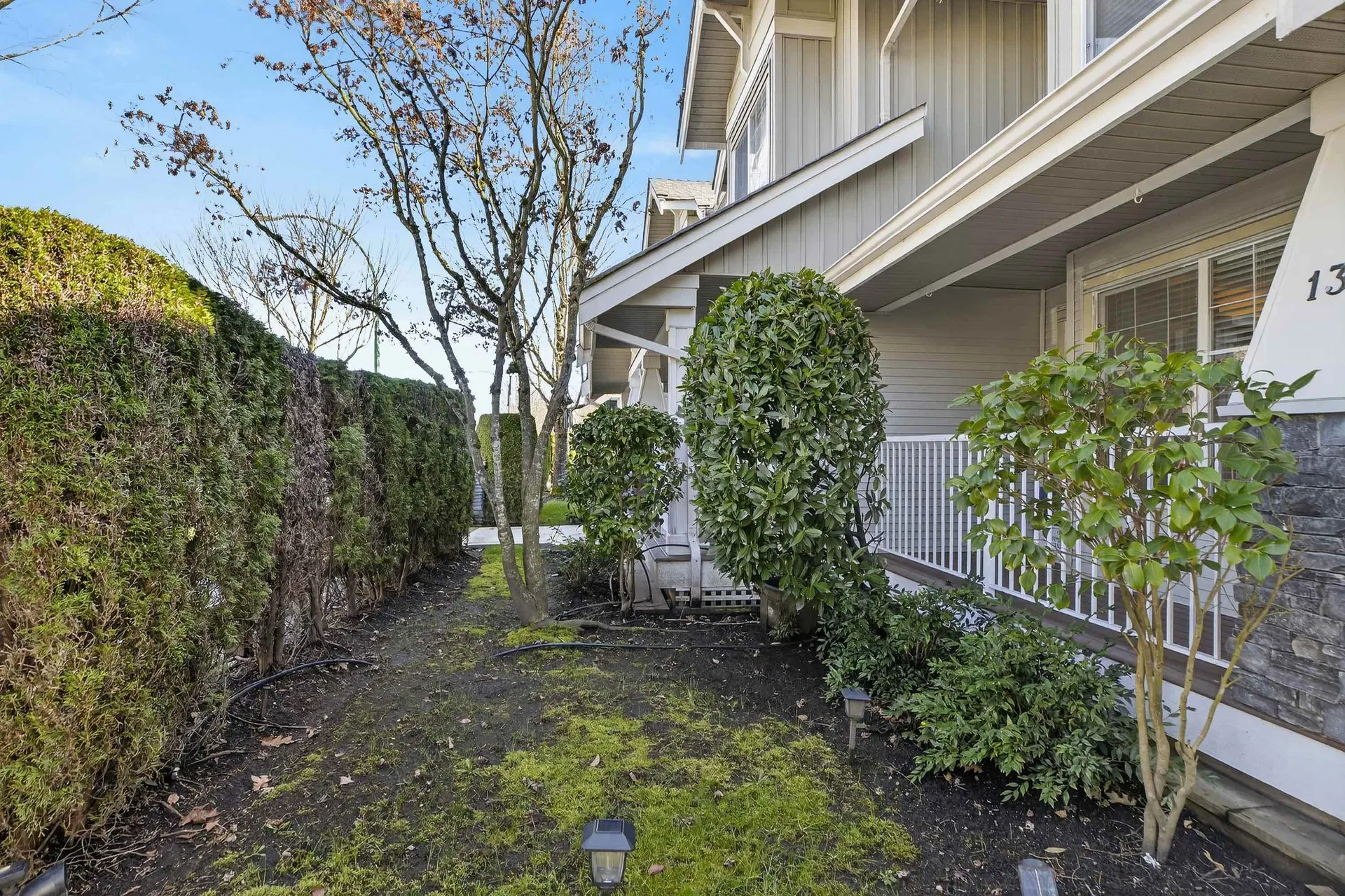 Photo 4 of 38 at #13 – 6568 193b Street