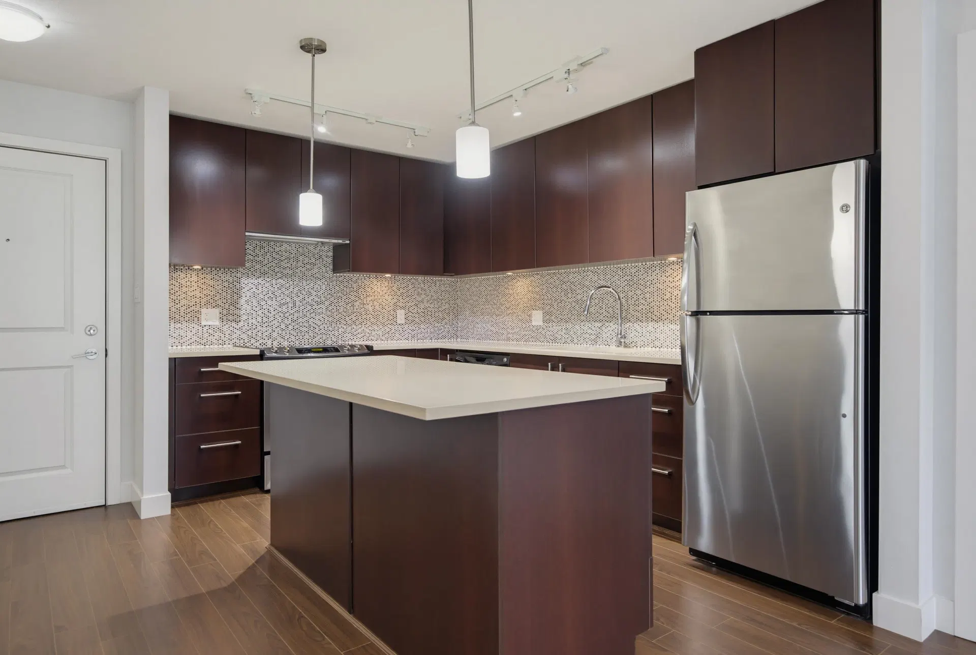 Photo 3 of 40 at #317 – 15745 Croydon Drive