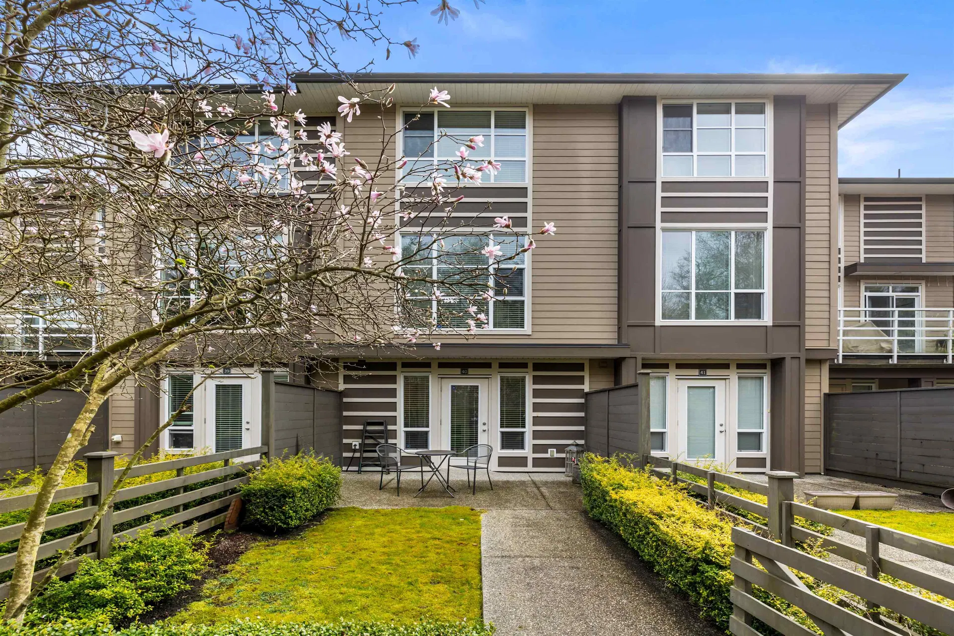 #40 – 15405 31 Avenue
