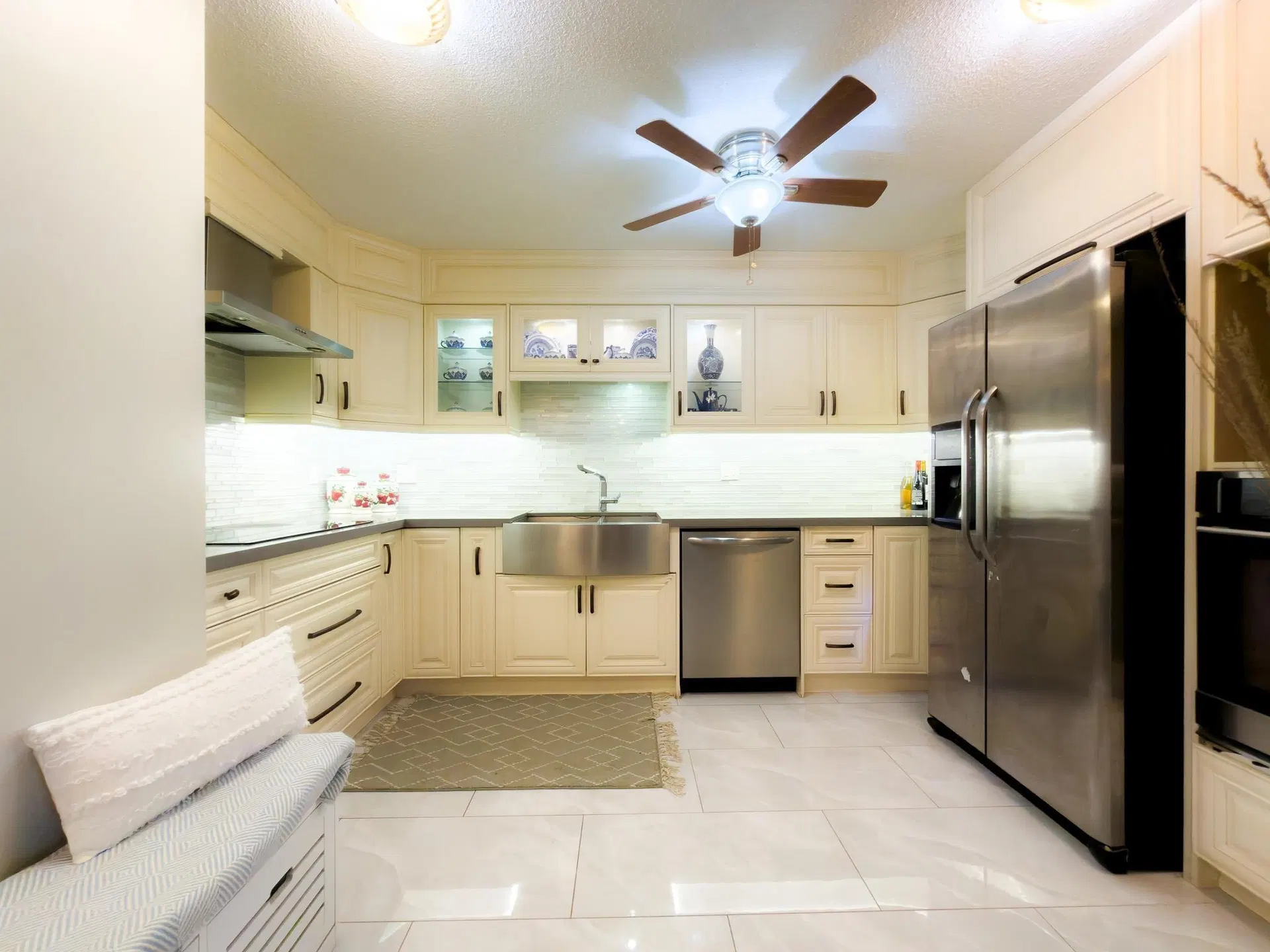 #307 – 5860 Dover Crescent