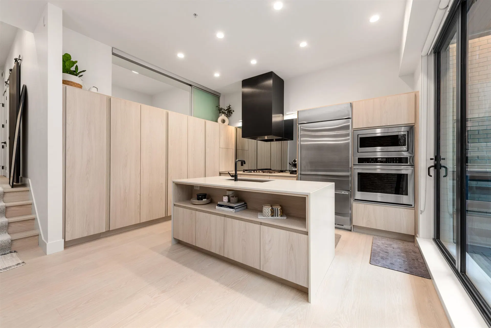 Photo 3 of 35 at #219 – 300 Salter Street