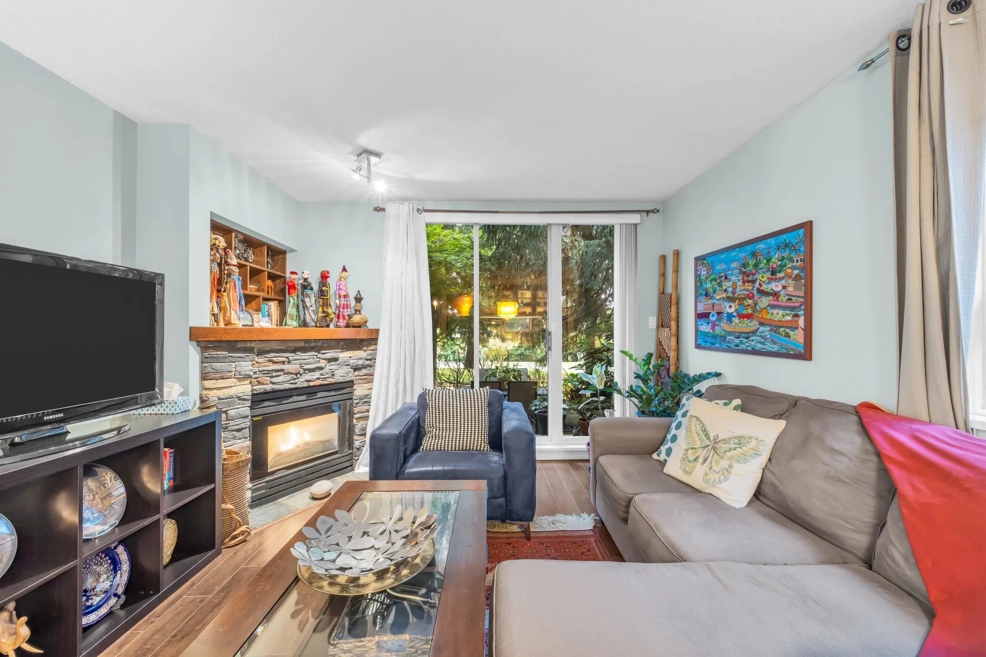 Photo 4 of 37 at #5 – 7077 Beresford Street