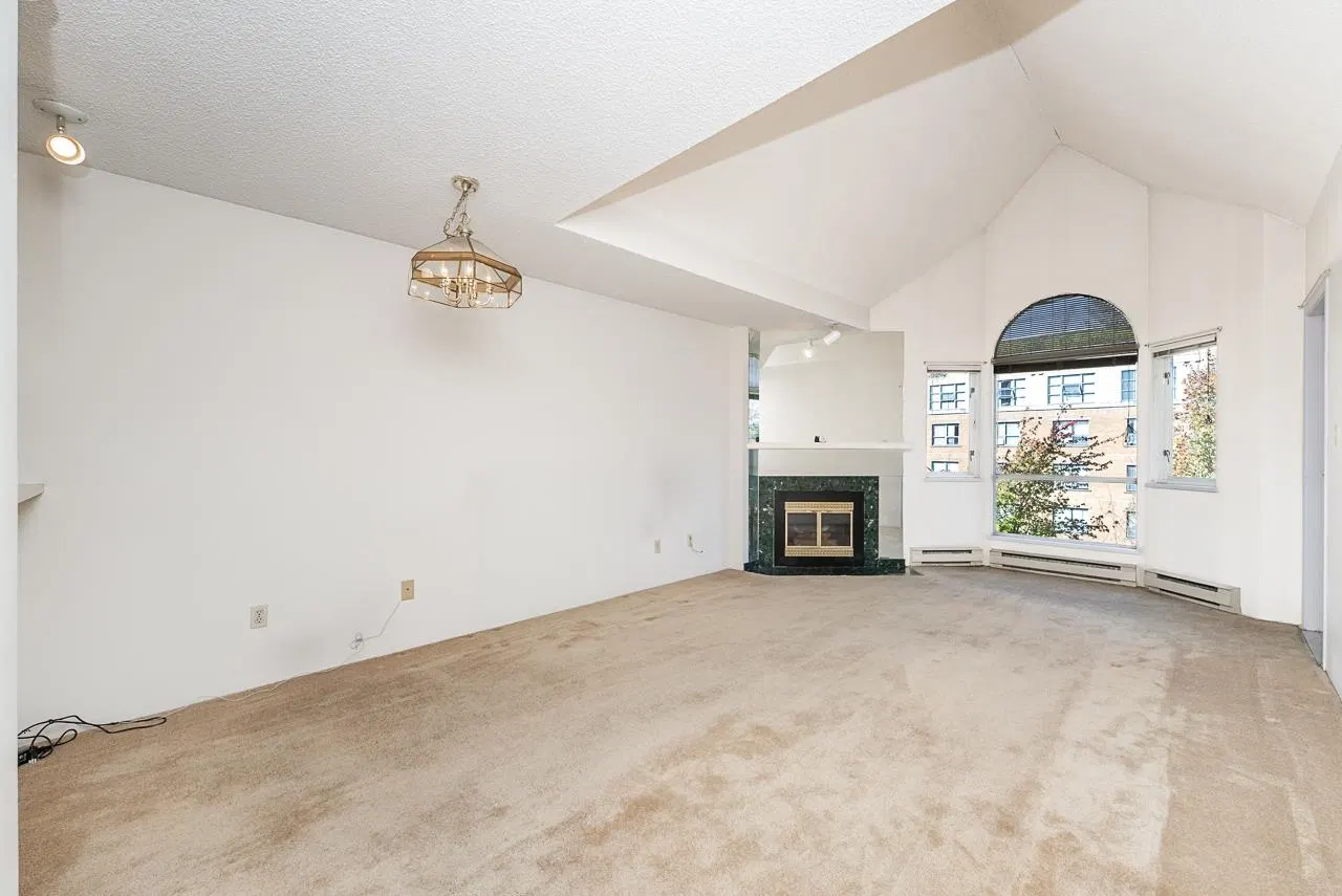 Photo 4 of 30 at #302 – 8700 Westminster Highway