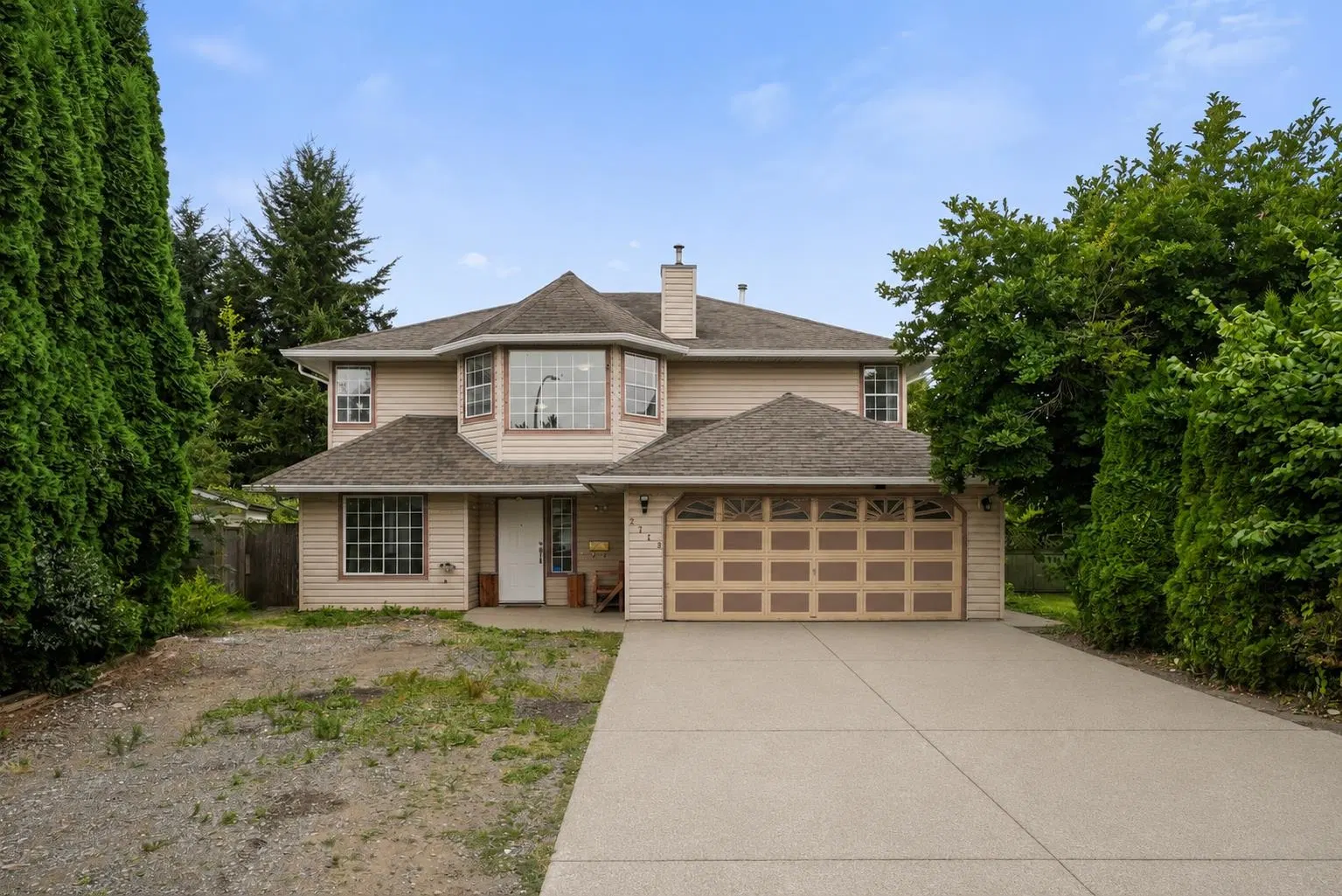 Photo 1 of 19 at 2749 Dehavilland Place