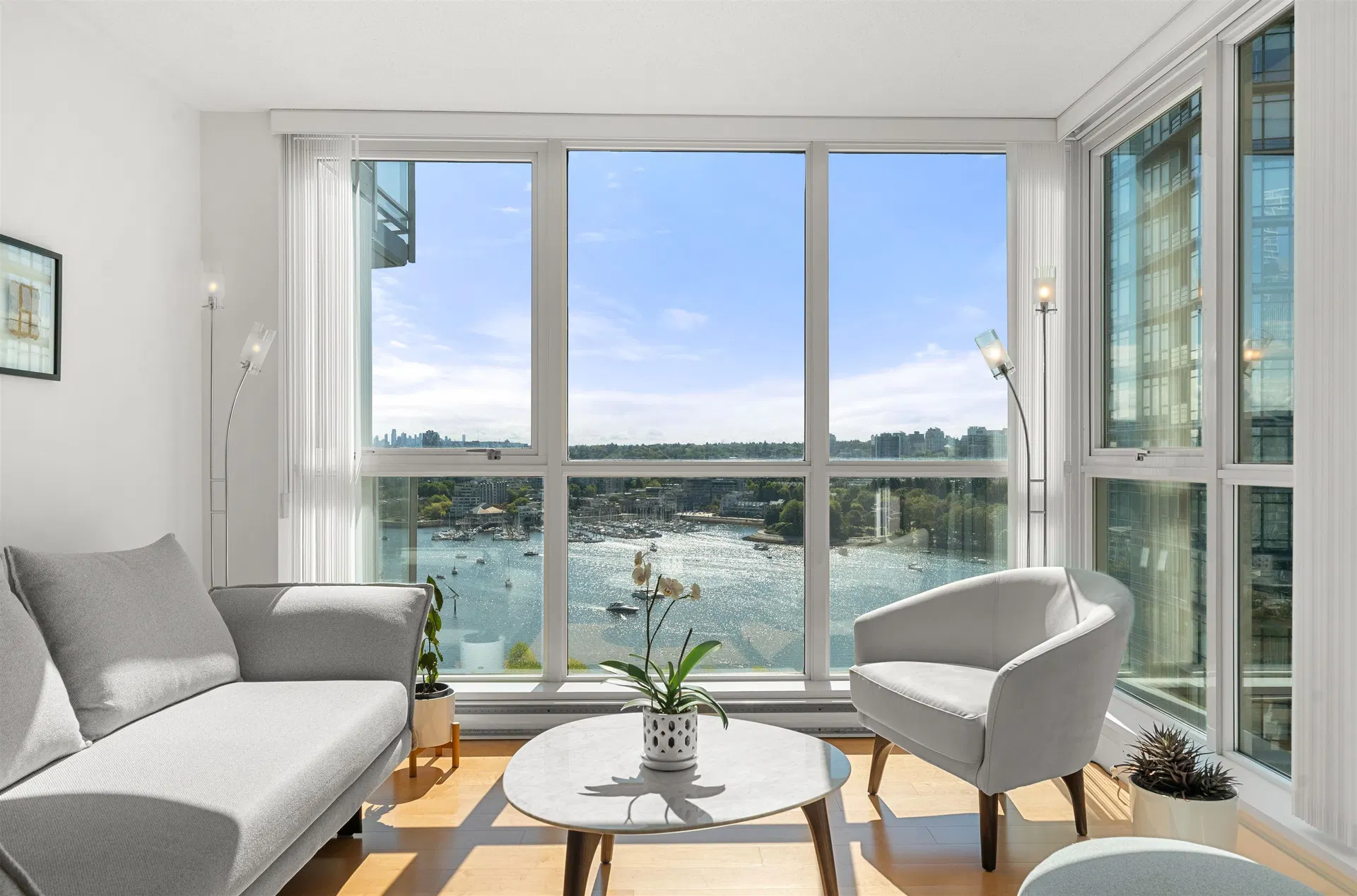 #2002 – 1408 Strathmore Mews