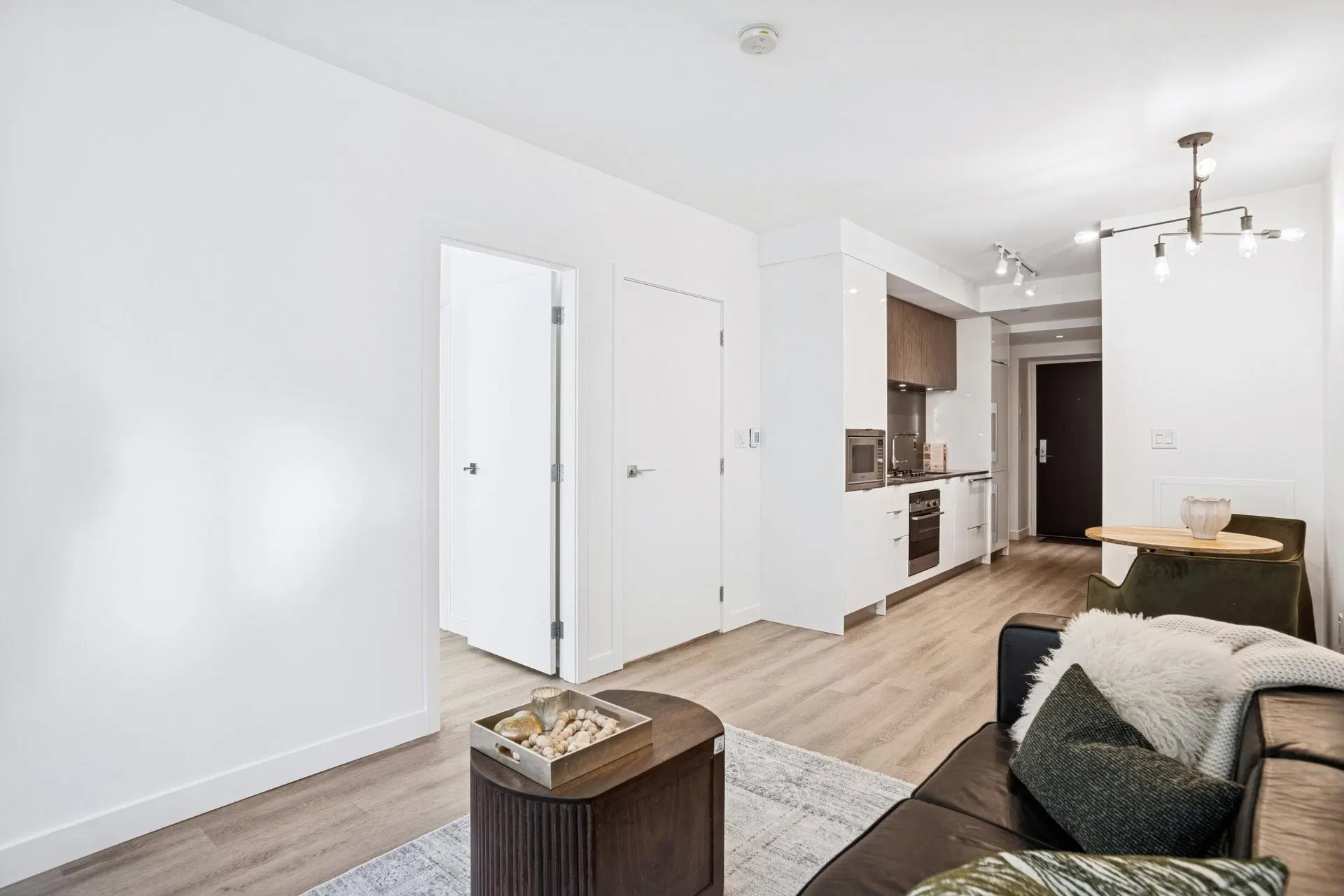 Photo 4 of 36 at #507 – 209 E 7th Avenue