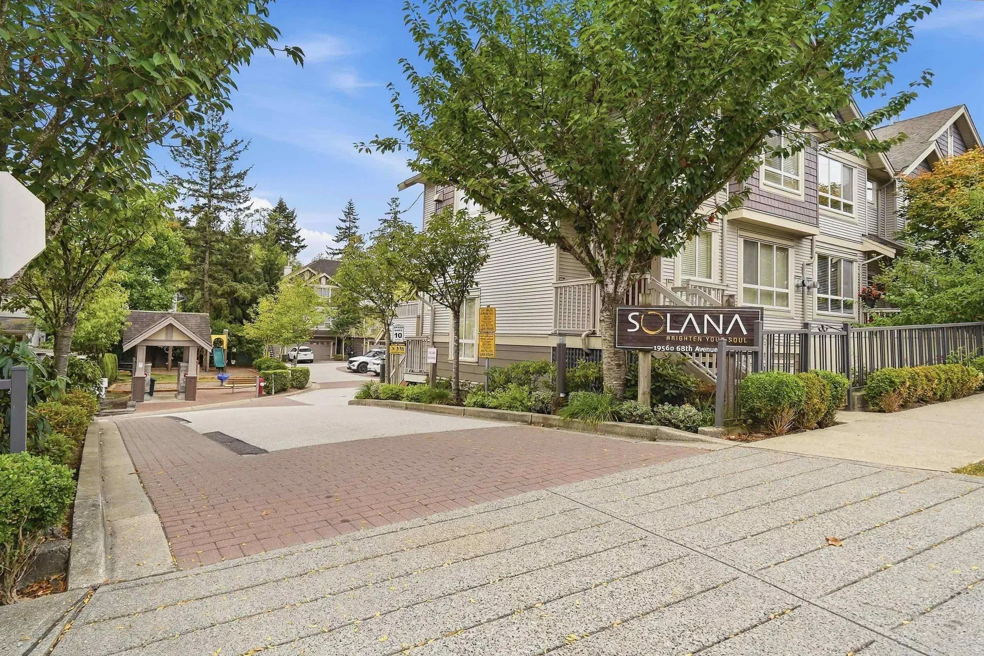 Photo 4 of 10 at #6 – 19560 68 Avenue