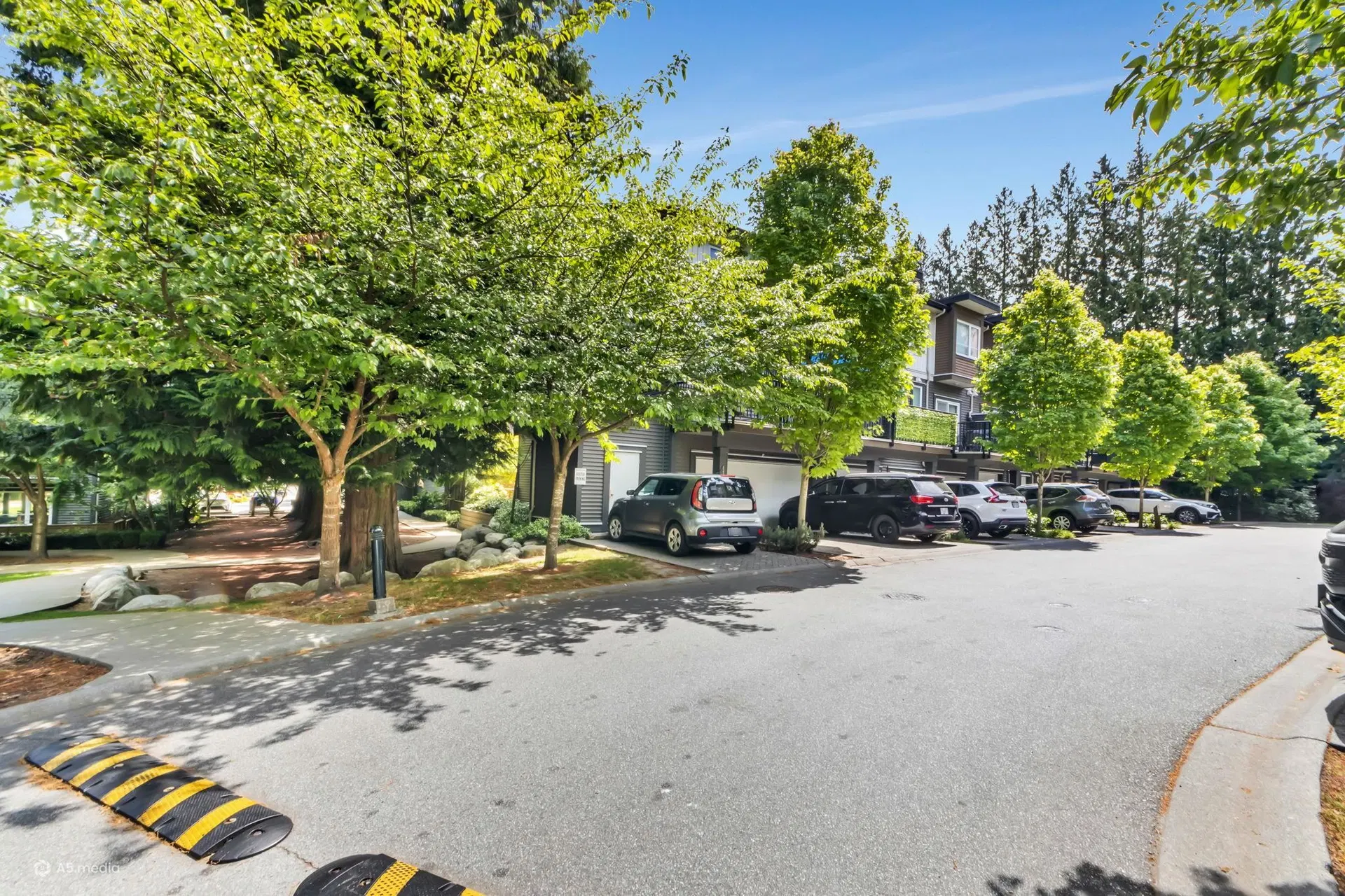 Photo 2 of 34 at #115 – 5888 144 Street