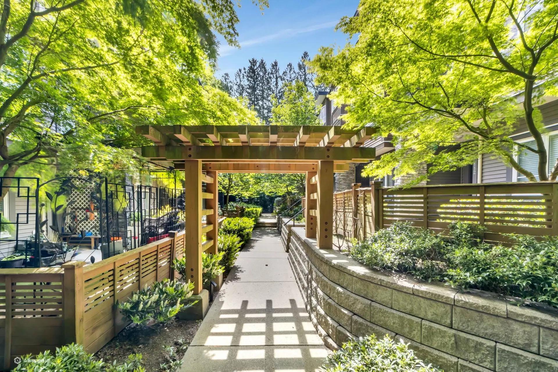 Photo 3 of 34 at #115 – 5888 144 Street