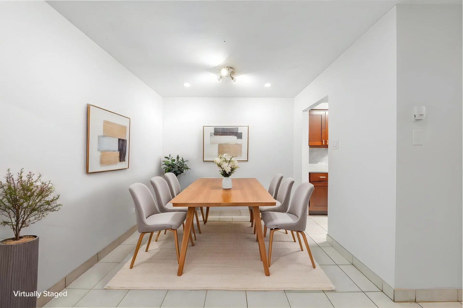 Photo 5 of 29 at #317 – 8511 Ackroyd Road