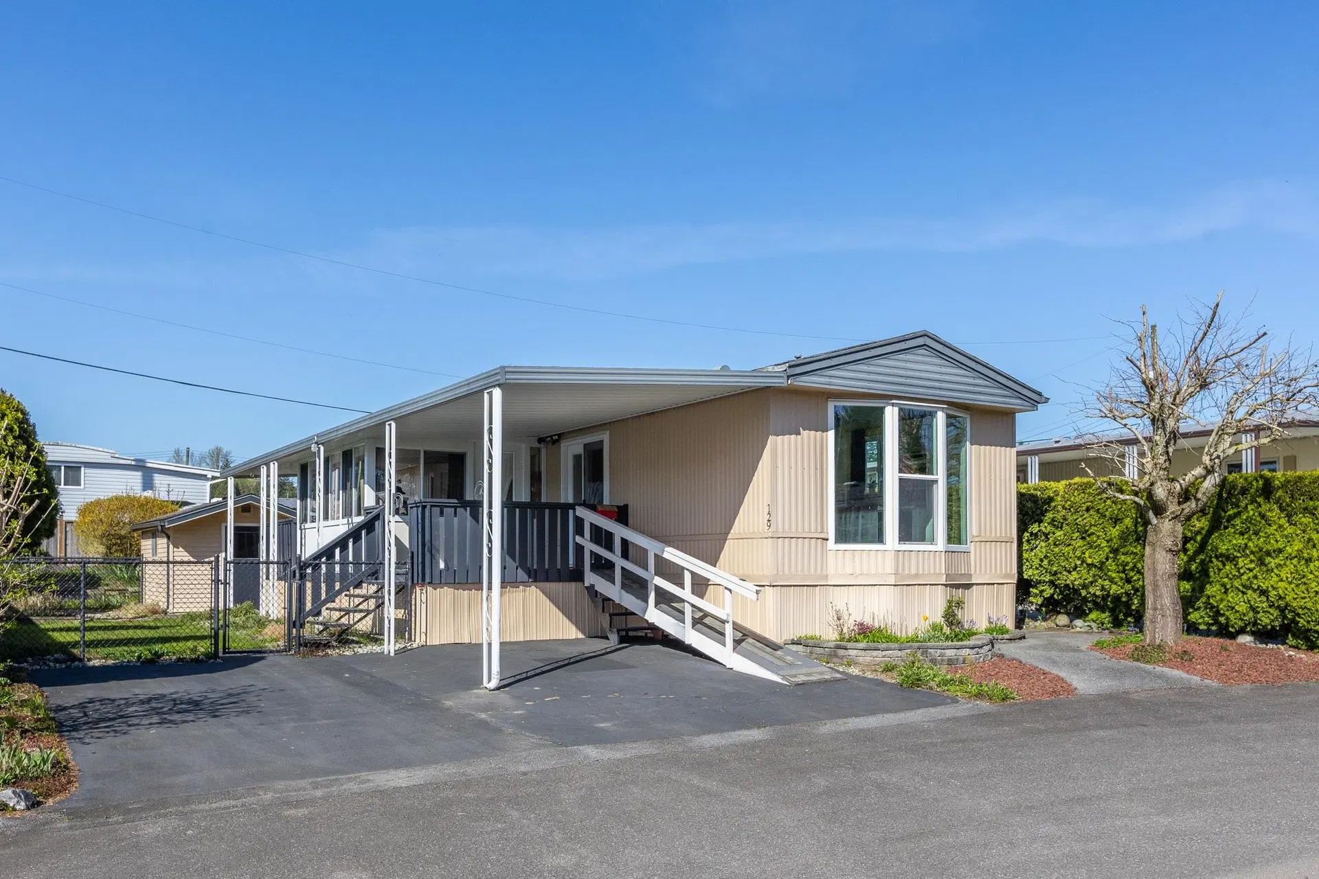 Photo 1 of 39 at #129 – 27111 0 Avenue